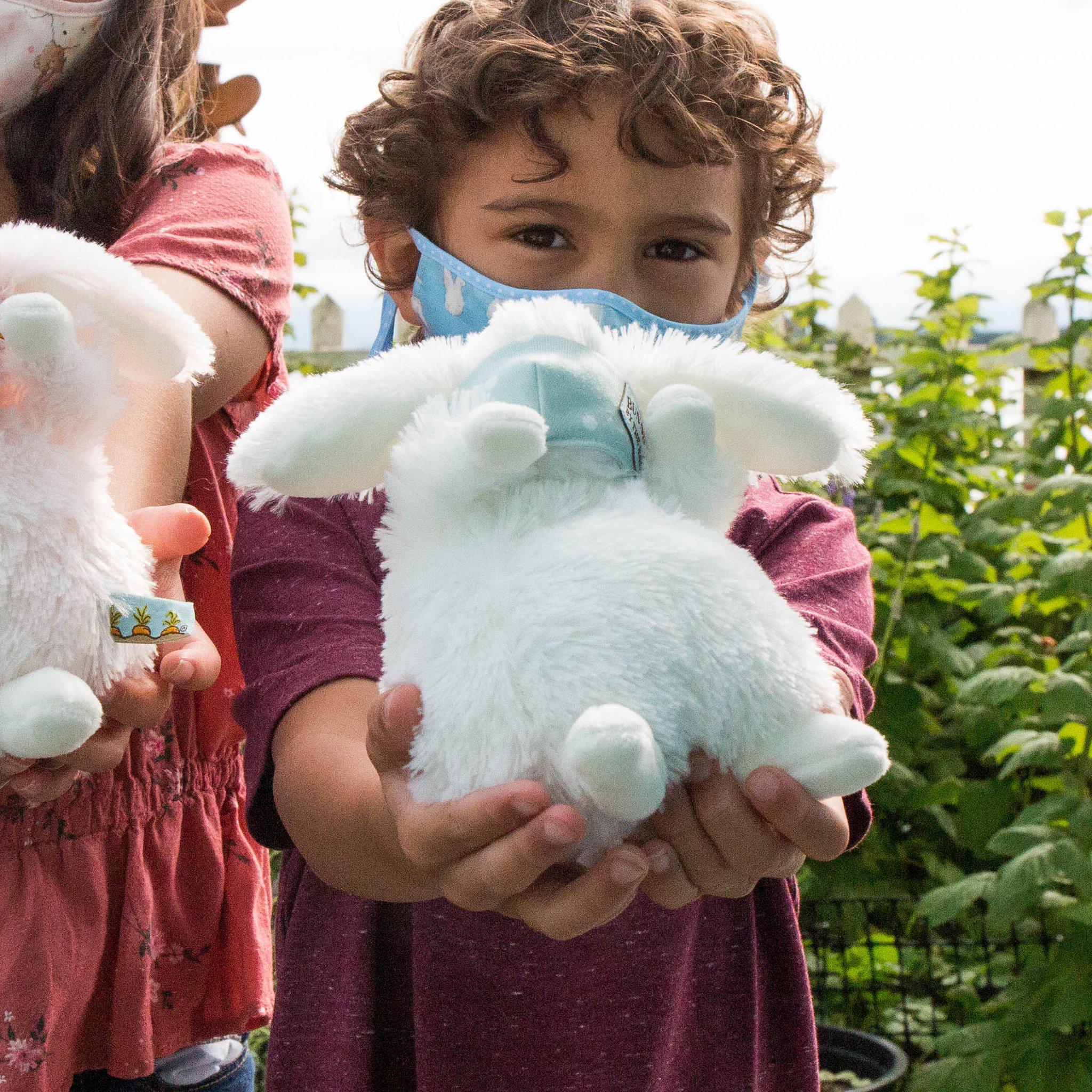 RETIRED - Wee Ittybit Bunny with Face Mask、mySite、g9winljtr