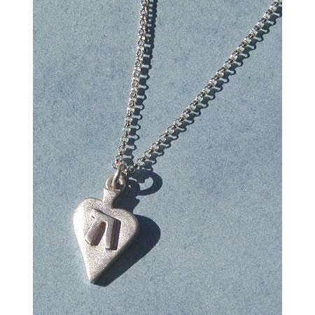 Emily Rosenfeld Sterling Silver Heart with Chai Necklace、mySite、topwebapps