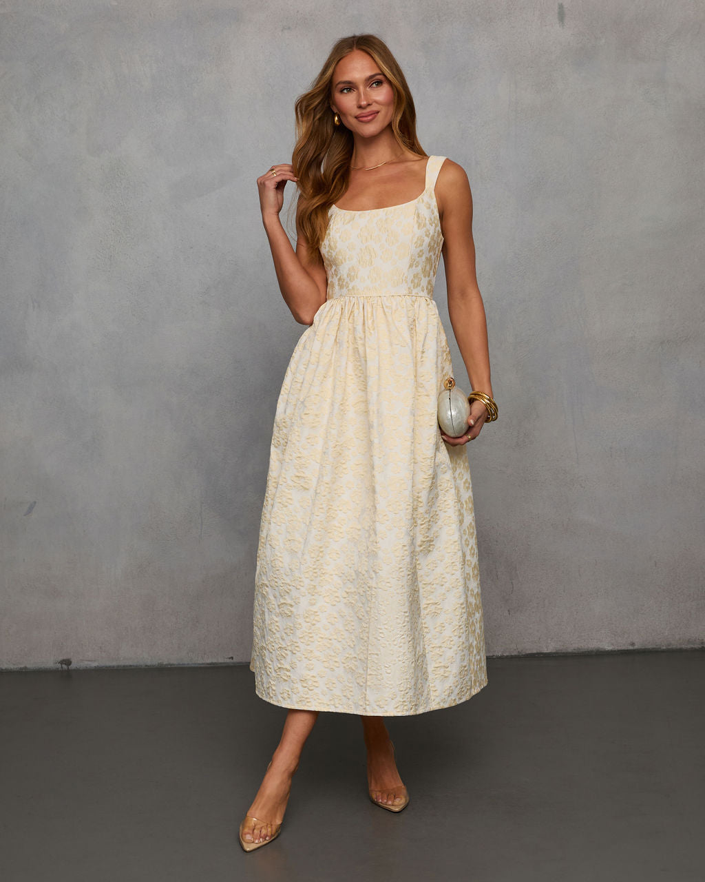 {product_title} - {shop_name}