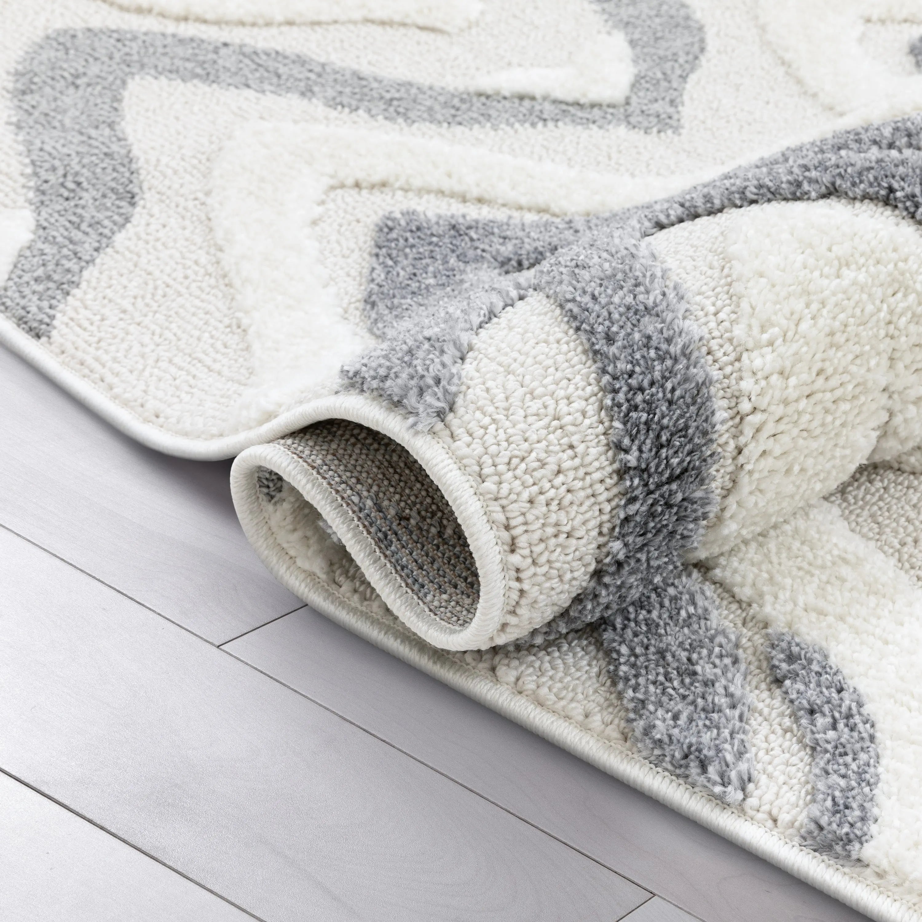 Raelynn Contemporary Chevron Zig-Zag Patter Cream Grey High-Low Textured Rug、mySite、gigharbornorthrealestate