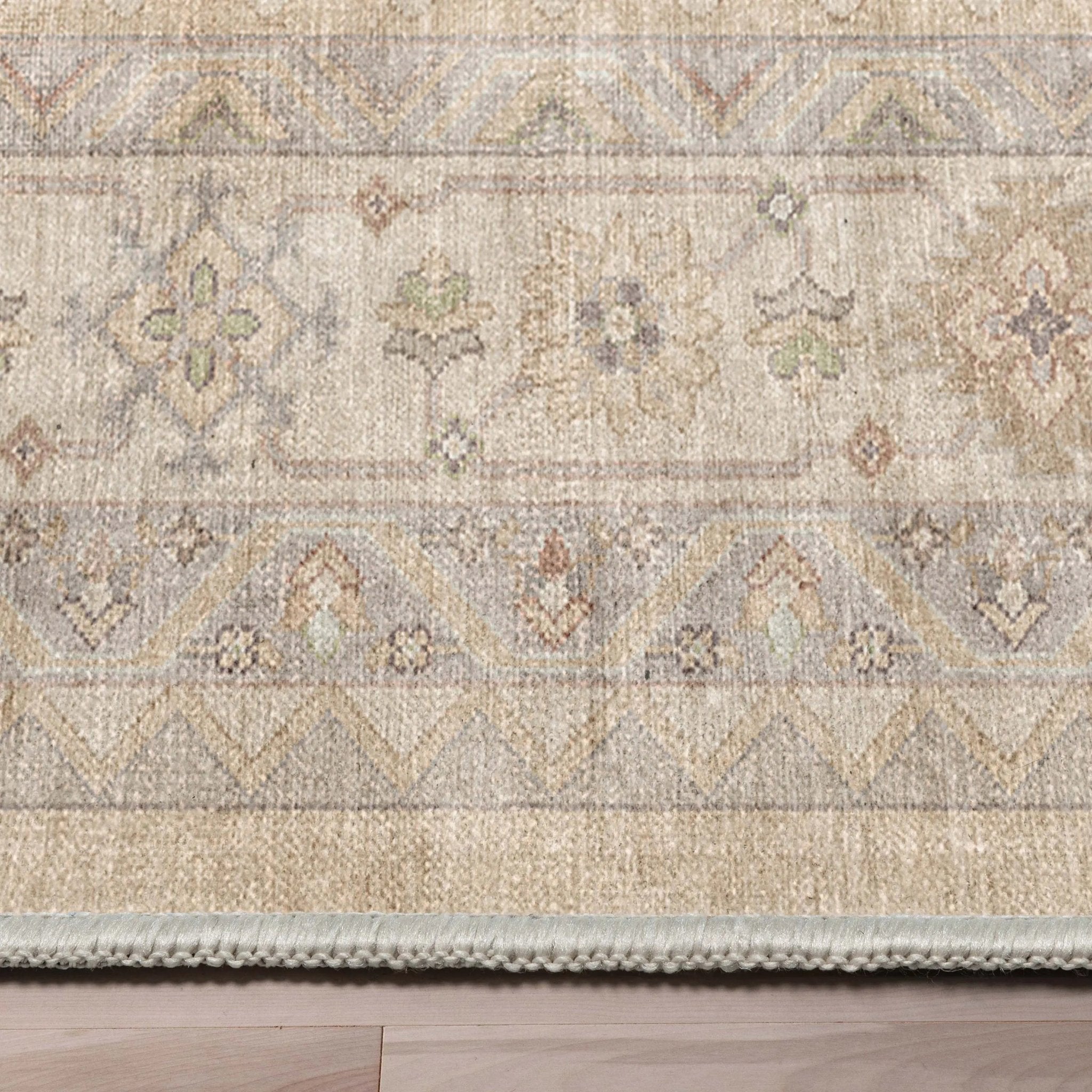 Nicosia Vintage Tribal Medallion Flat-Weave Rug、mySite、gigharbornorthrealestate