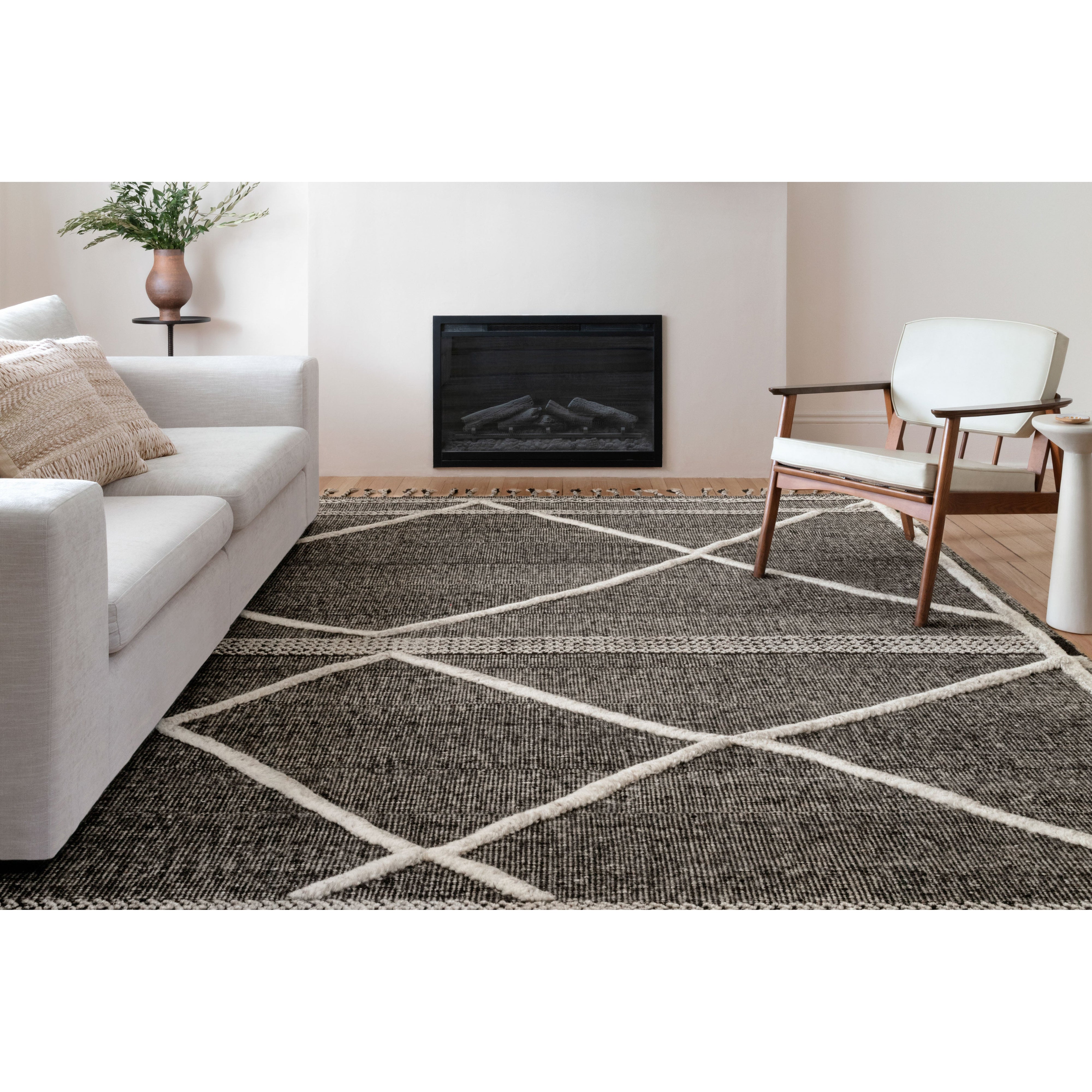 Iman Beige Charcoal Area Rug、mySite、gigharbornorthrealestate