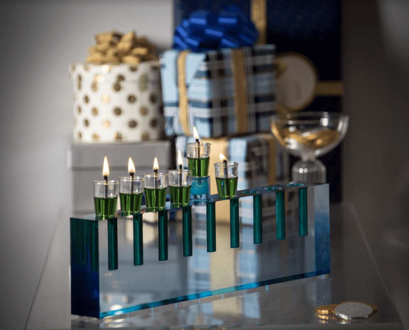 Acrylic Oil Menorah - (Choice of Colors)、mySite、topwebapps
