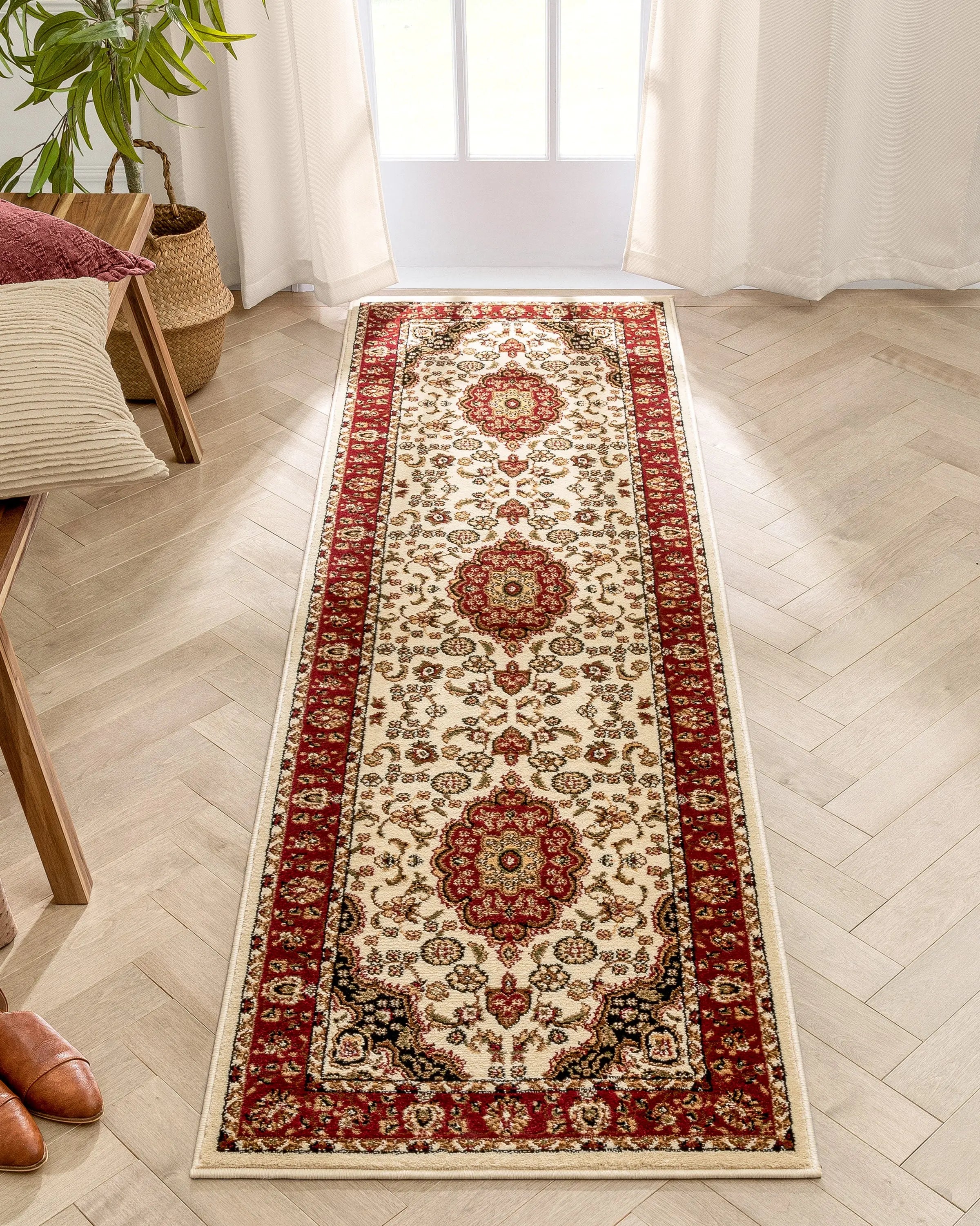 Medallion Kashan Ivory Traditional Rug、mySite、gigharbornorthrealestate
