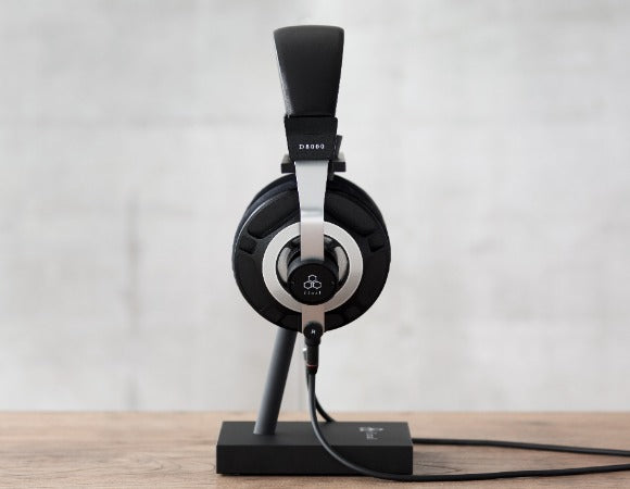 Headphone-Zone-Final-Audio-D8000