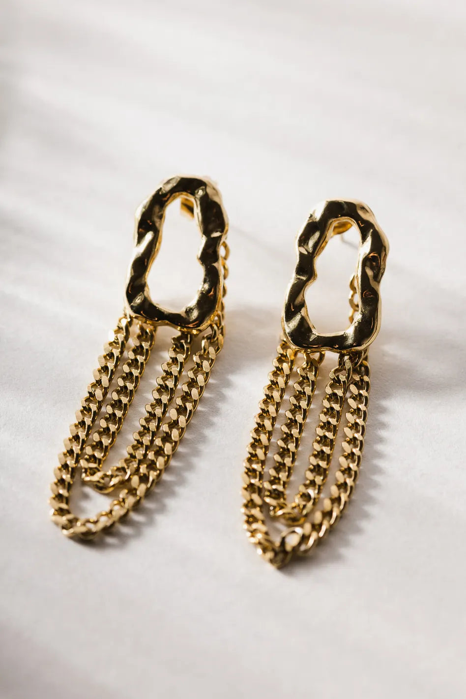 {product_title} - {shop_name}