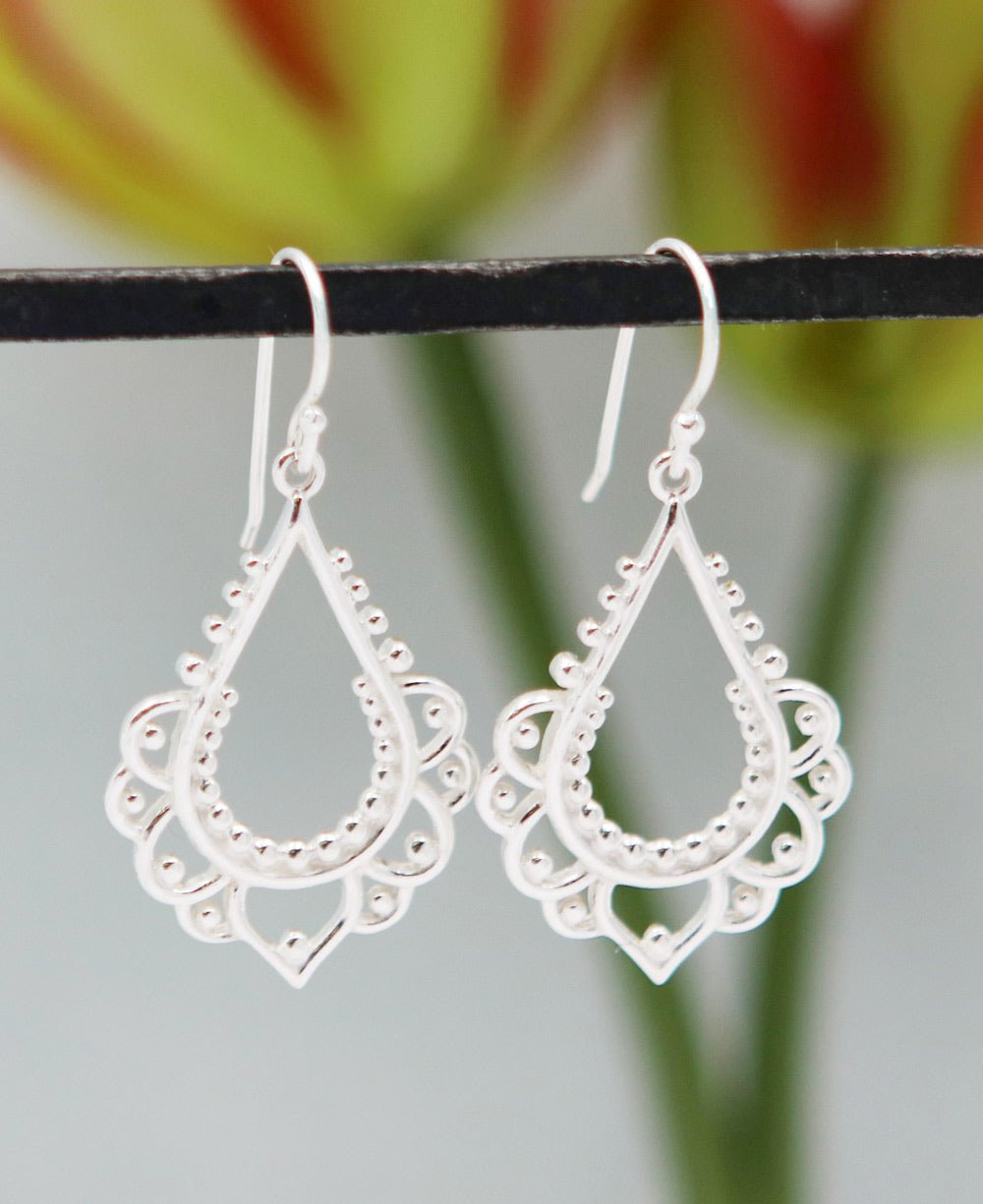 Sterling Silver Beaded Lotus Earrings、mySite、topwebapps