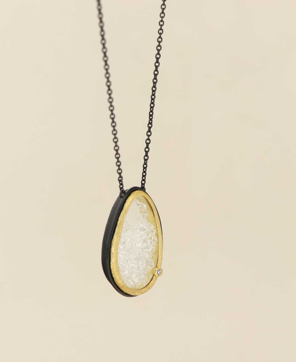 Organic Frame Pendant with Floating Quartz Necklace、mySite、topwebapps