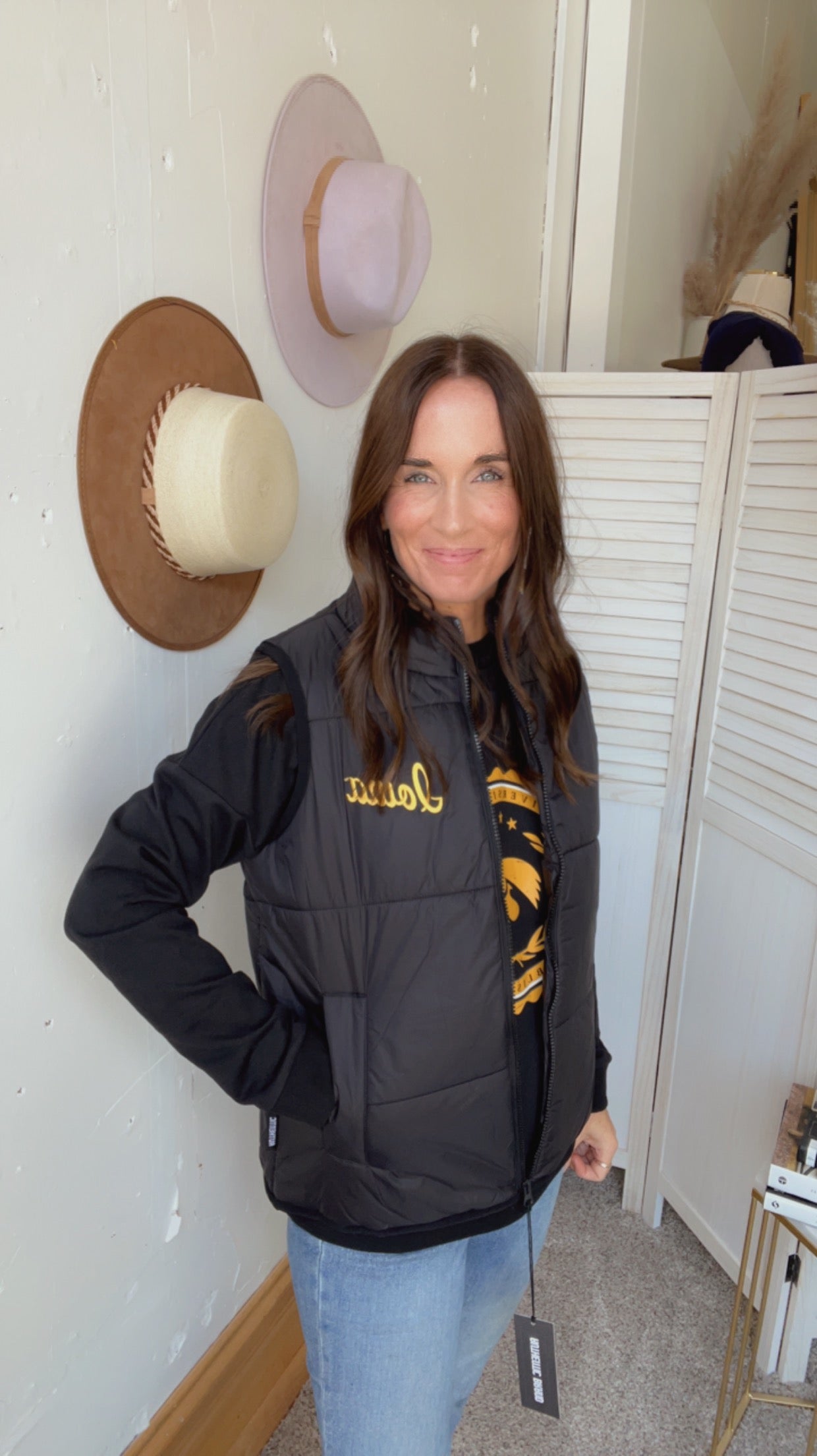 University of Iowa Licensed Puffer Vest、mySite、garagedoors4me