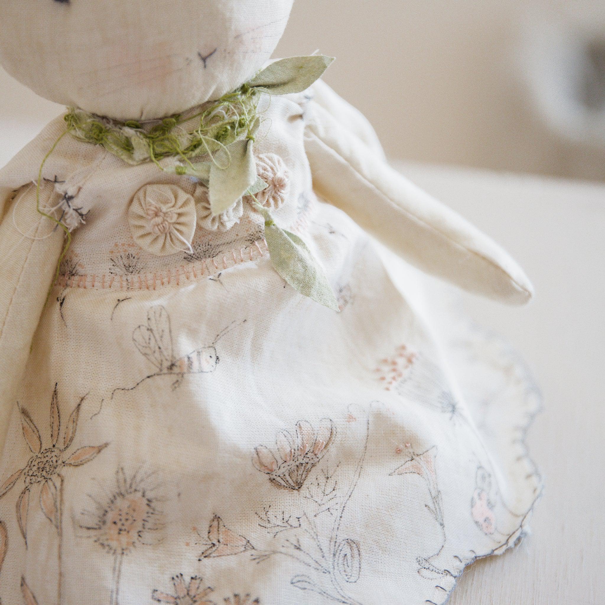 RETIRED - Hutch Studio Original - Willa Wildflower - Hand-Crafted Cotton Bunny、mySite、g9winljtr