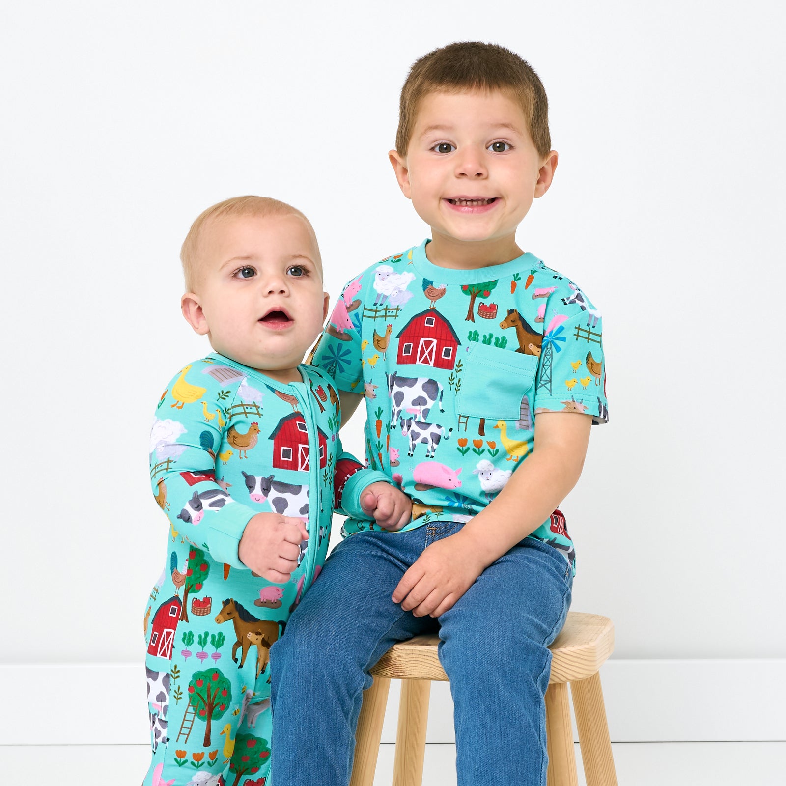 Blue Farm Fam Relaxed Pocket Tee、mySite、g9winljtr