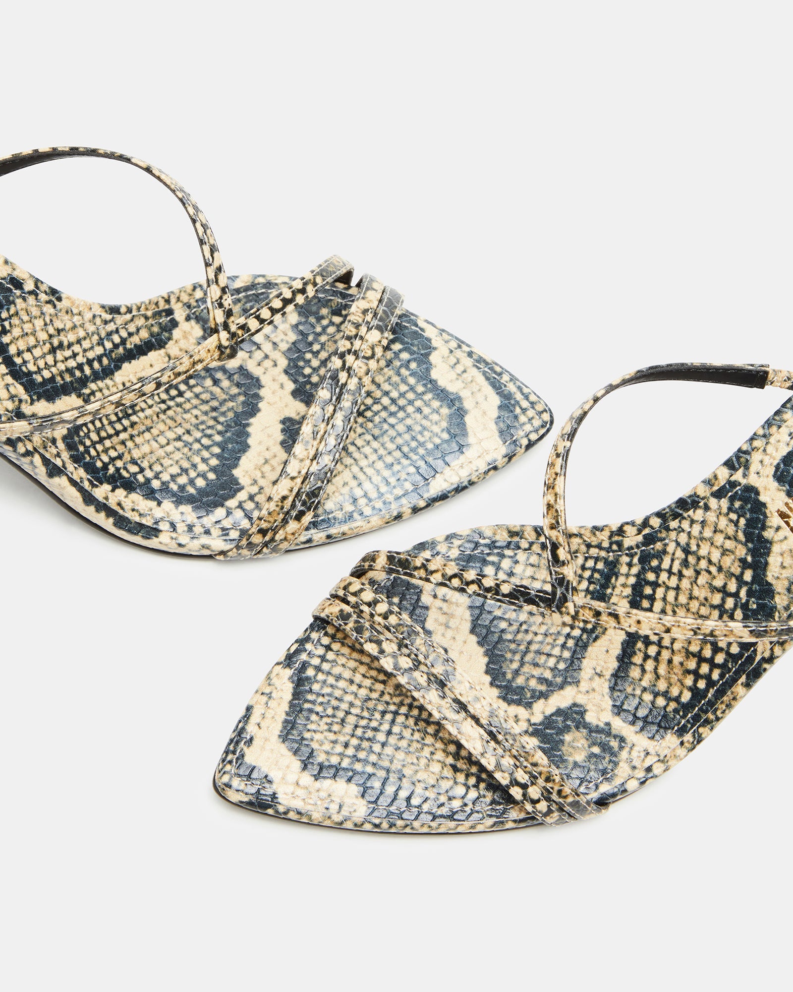 SENSES SNAKE - SM REBOOTED、mySite、gtrtttuynbv