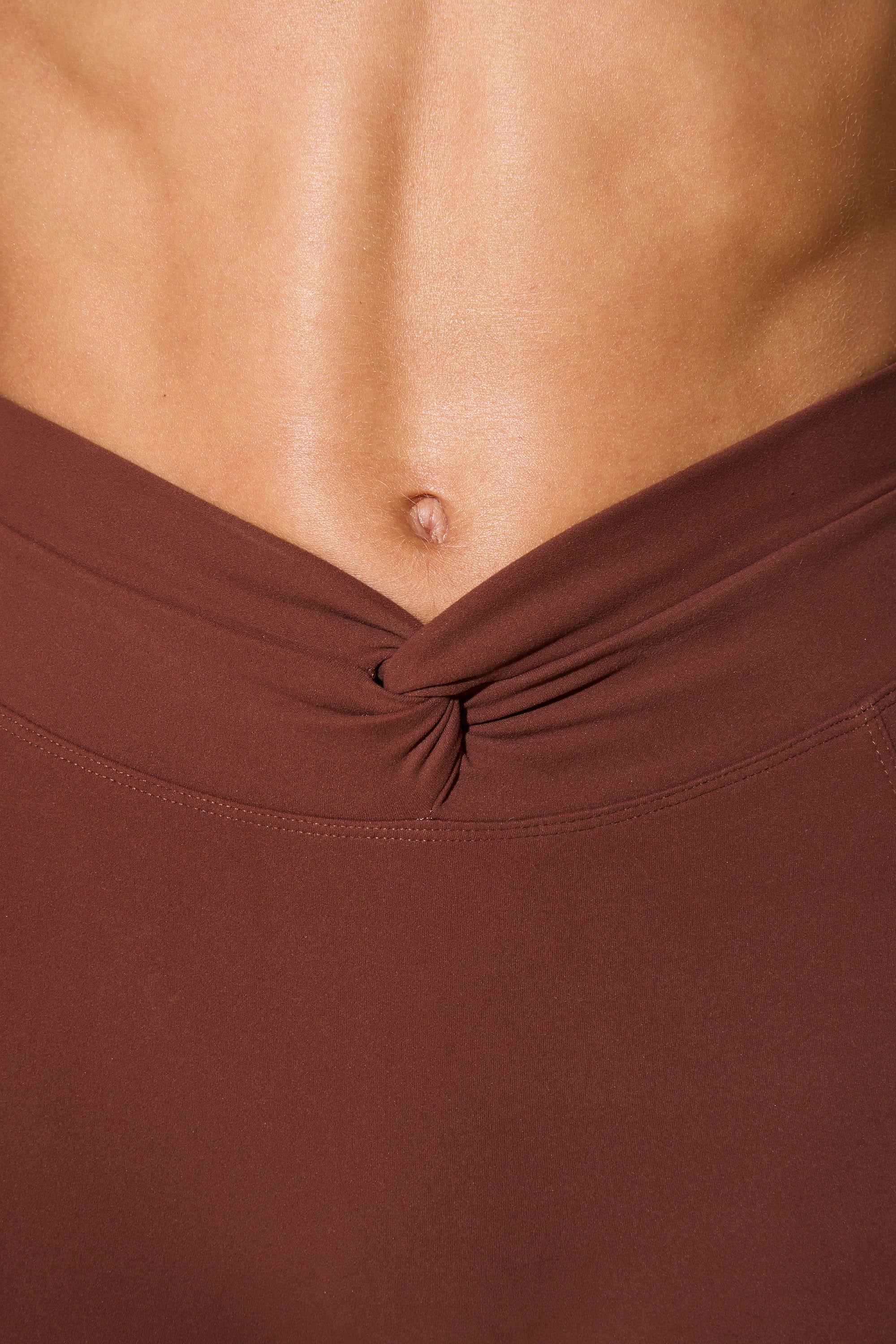 Twist Waist Flare Leggings in Chocolate、mySite、solidvoid