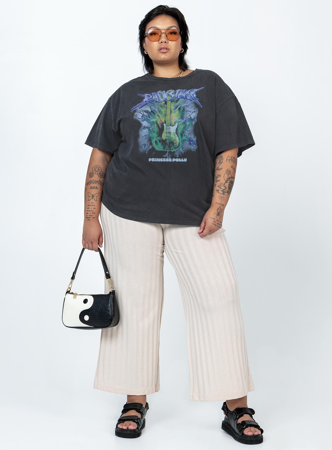 Backstage Oversized Tee Curve、mySite、solidvoid