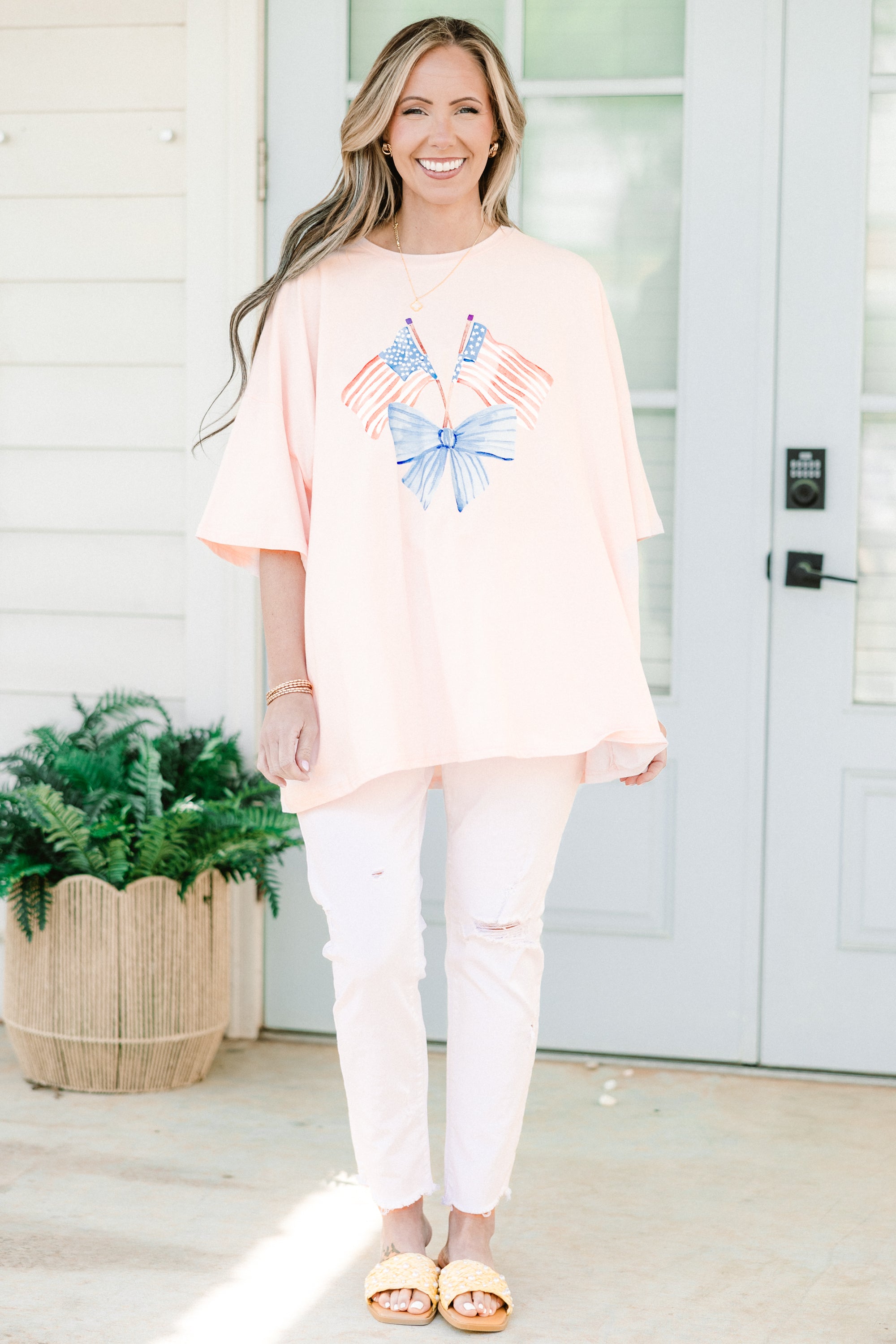  Pretty in Red, White and Blue Boyfriend Tee, Cream Pink、mySite、justintrudeaud