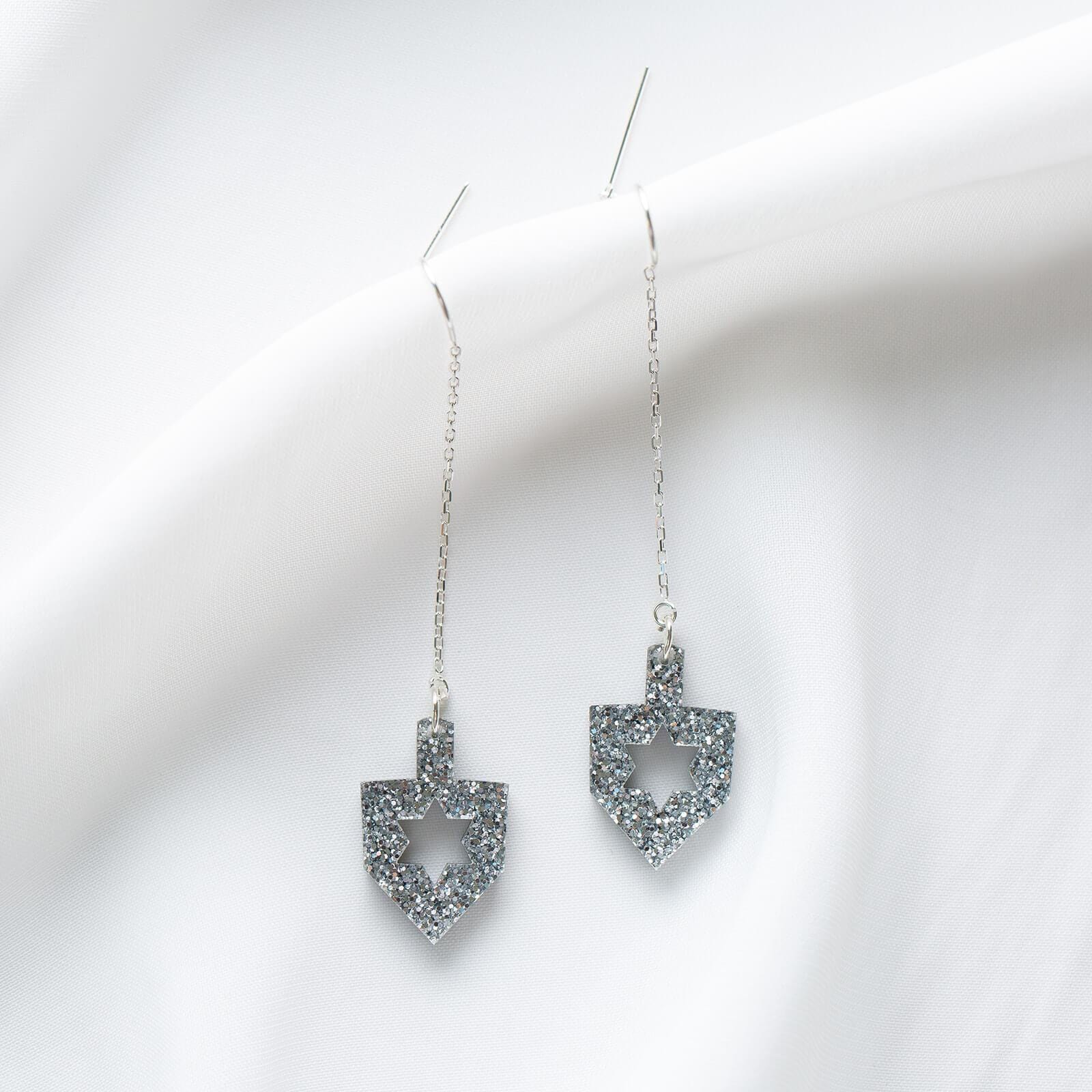 Dreidel Threader Earrings - Silver Glitter、mySite、topwebapps