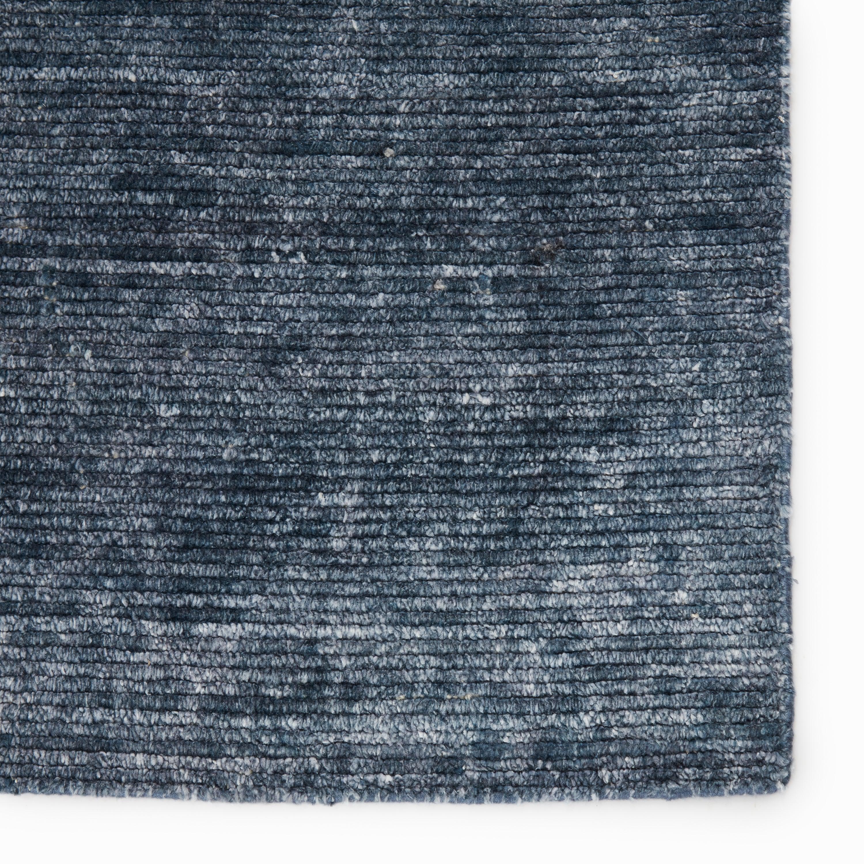 Ardis Handmade Solid Dark Blue White Area Rug、mySite、gigharbornorthrealestate