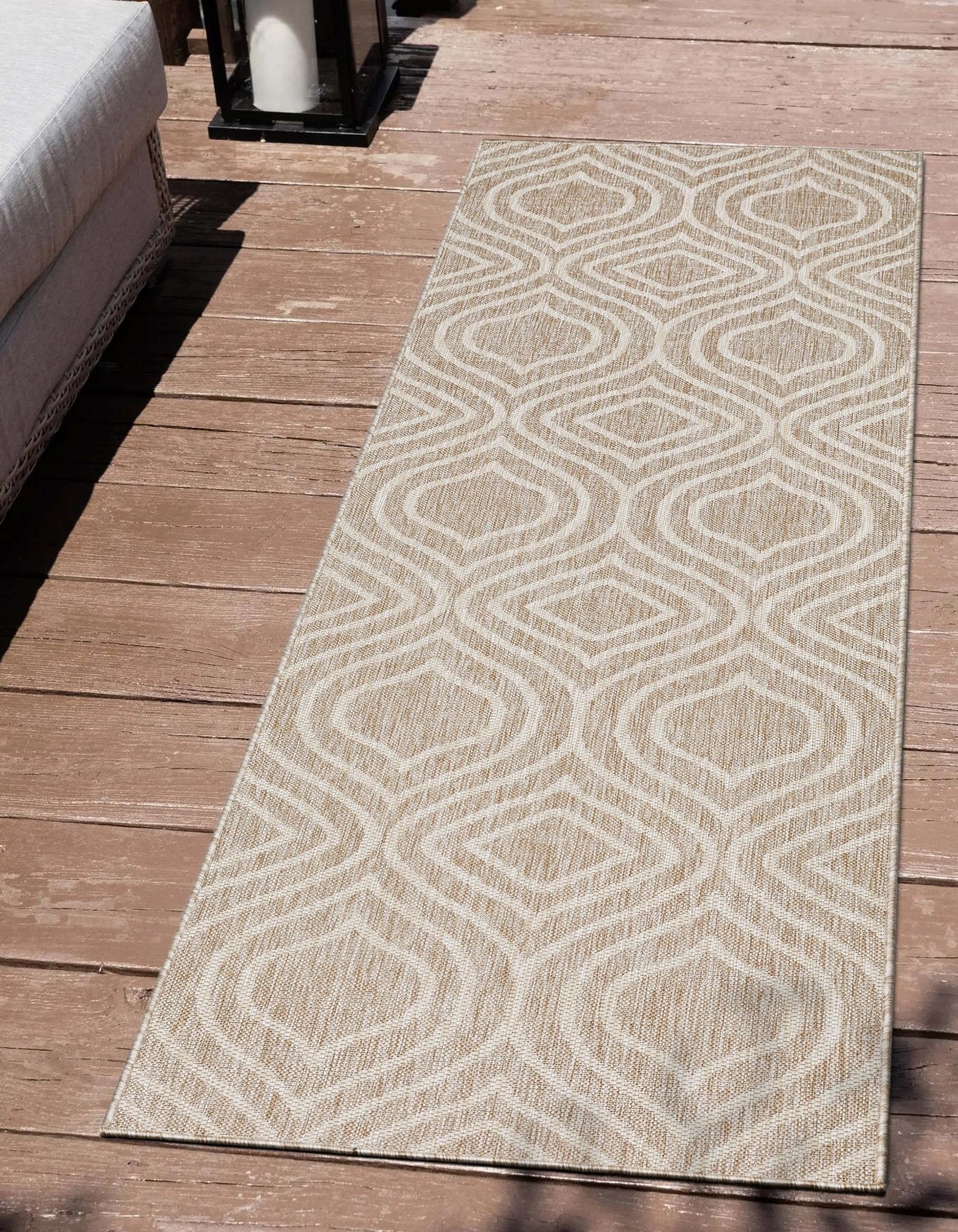 Ludo Lattice Trellis Indoor/Outdoor Beige Textured Rug、mySite、gigharbornorthrealestate