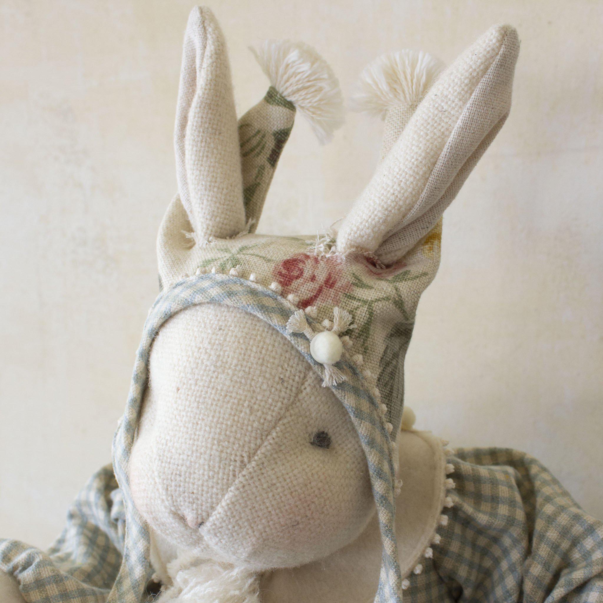 RETIRED - Hutch Studio - Bonnie Bunnytails - One Of A Kind Bunny、mySite、g9winljtr