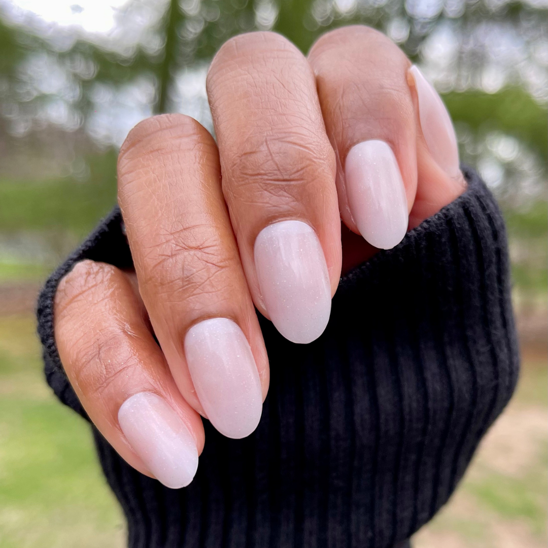 Milky Micro Glitter - Press-On | Medium | Oval、mySite、solidvoid