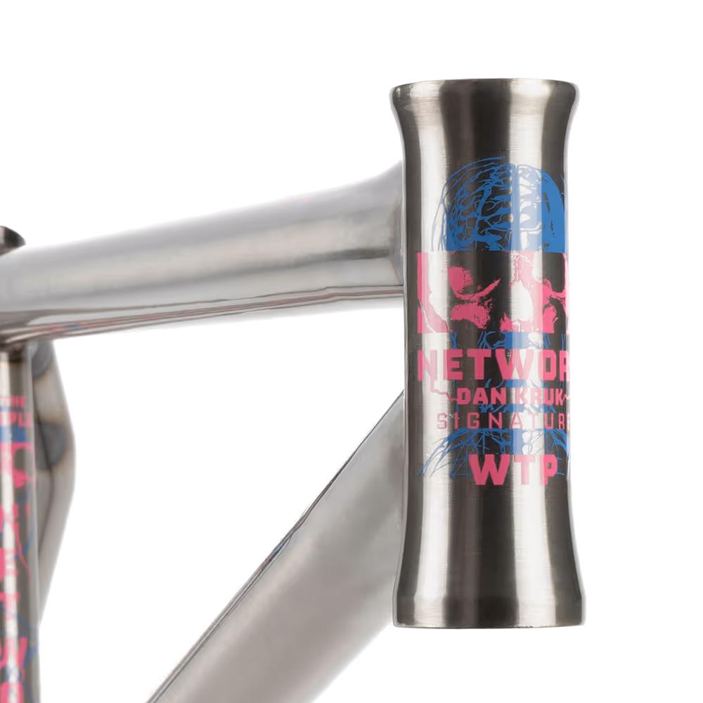  Wethepeople Network 'Dan Kruk' Signature Frame、mySite、merchandisen