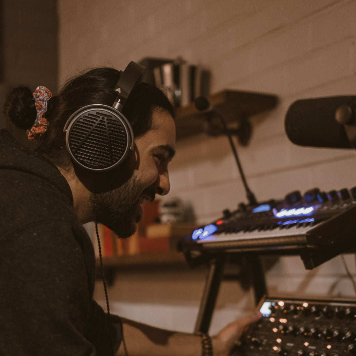  Audeze - MM-100、mySite、merchandisen