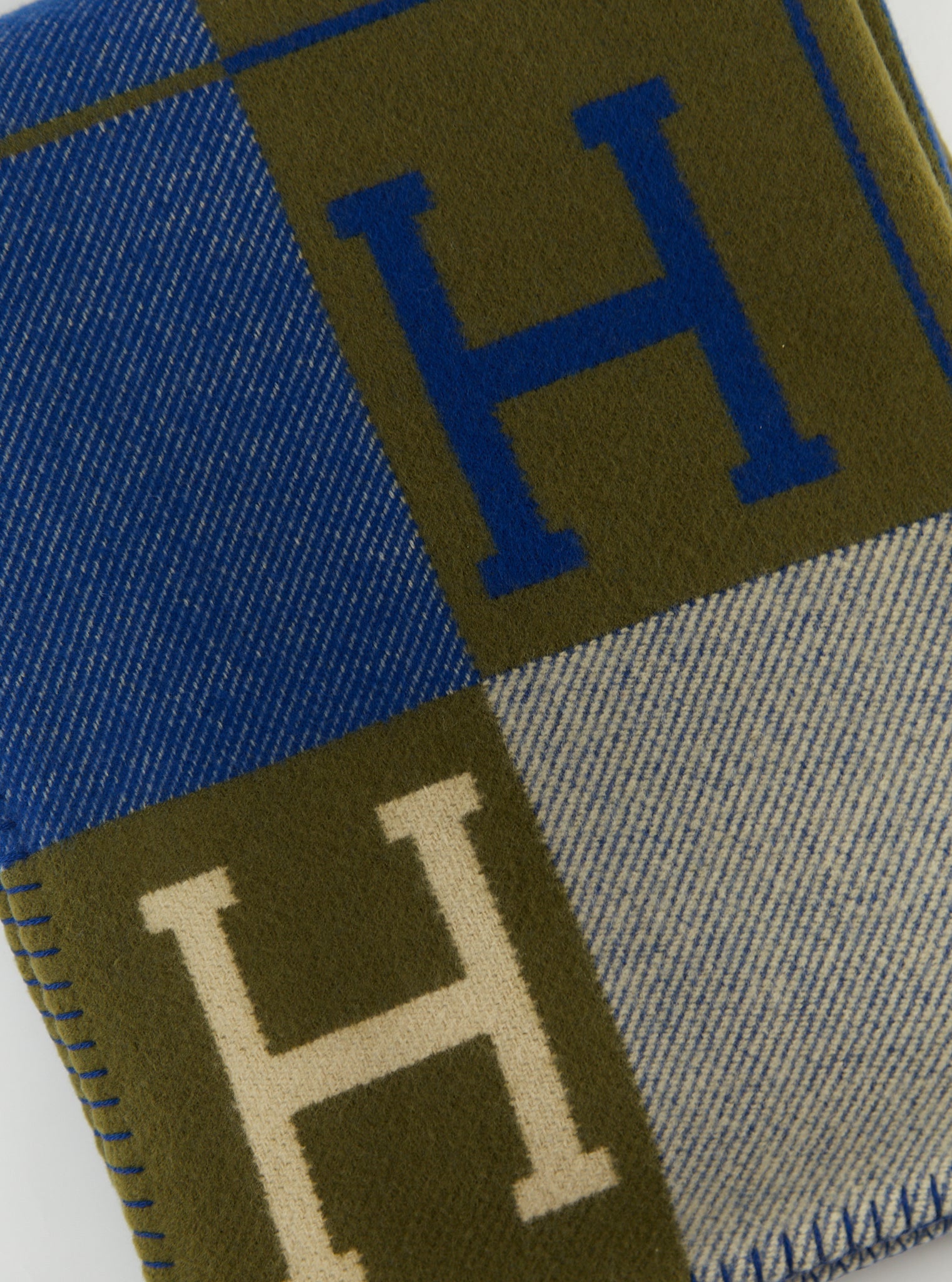 Hermès Avalon III Throw Blanket (Marine & Khaki)、mySite、garminoutage.com