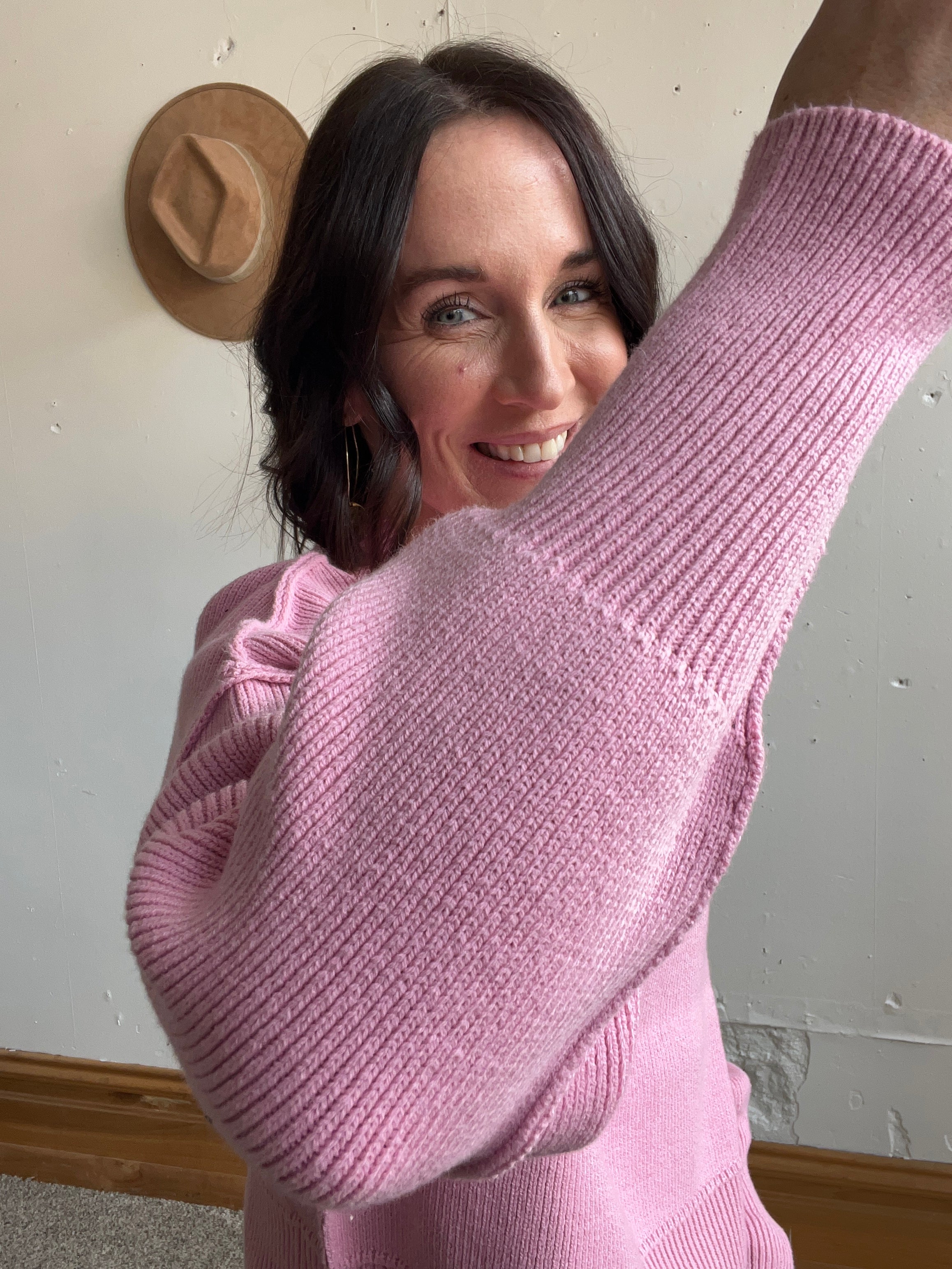 We The Free Easy Street Crop Pullover、mySite、garagedoors4me