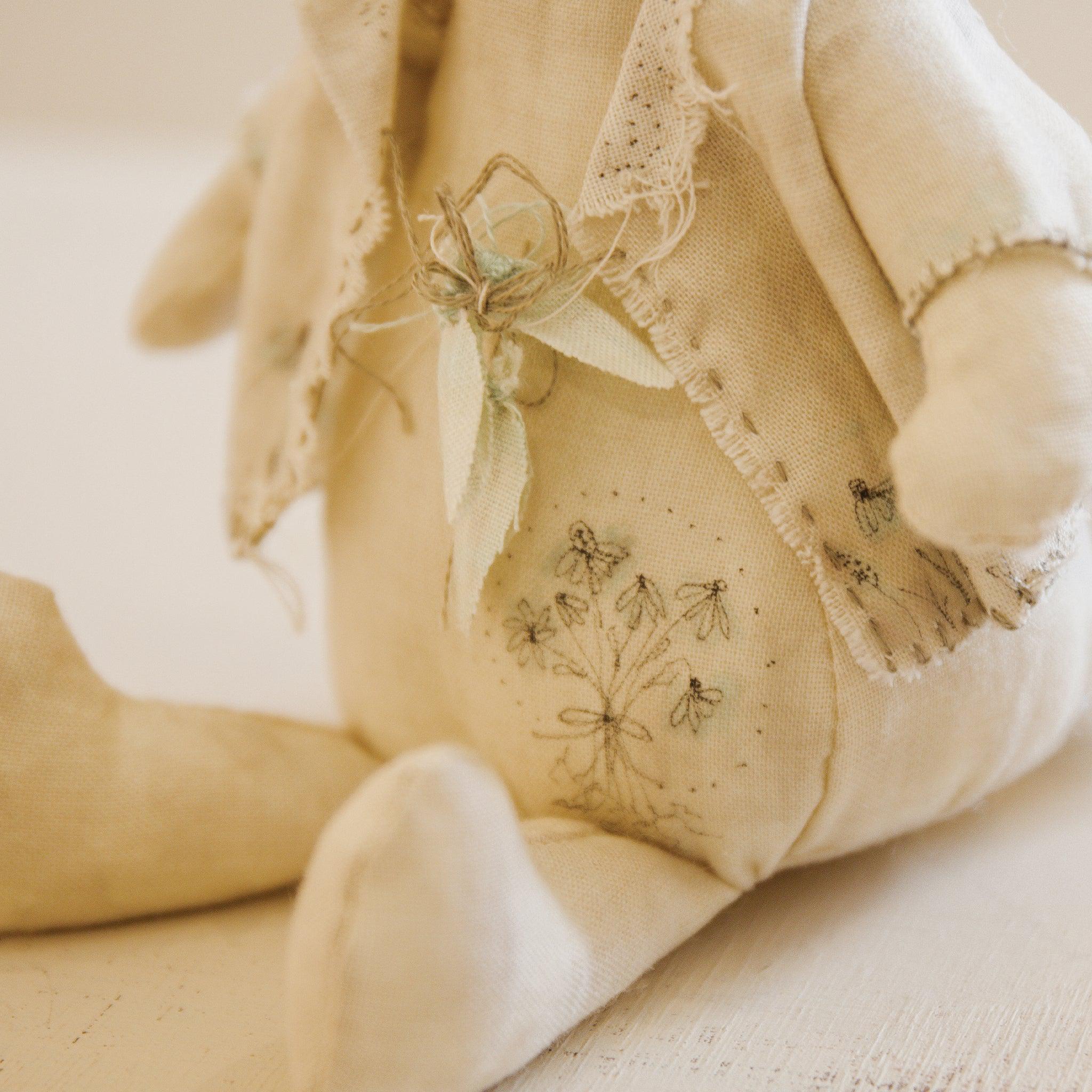 RETIRED - Hutch Studio Original - Trinket - Hand-Crafted Cotton & Knit Bunny、mySite、g9winljtr