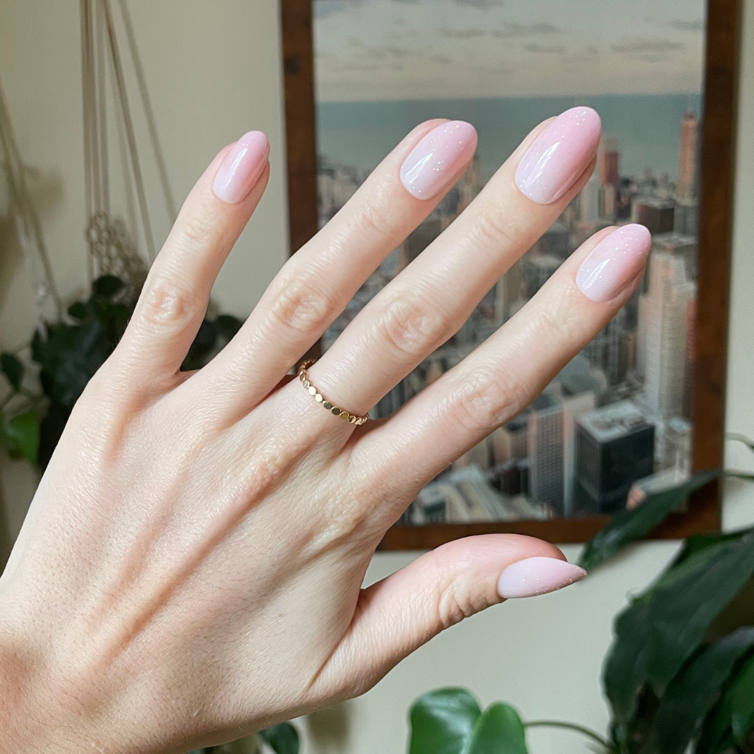 Rose Gradient Shimmer - Press-On | Medium | Oval、mySite、solidvoid