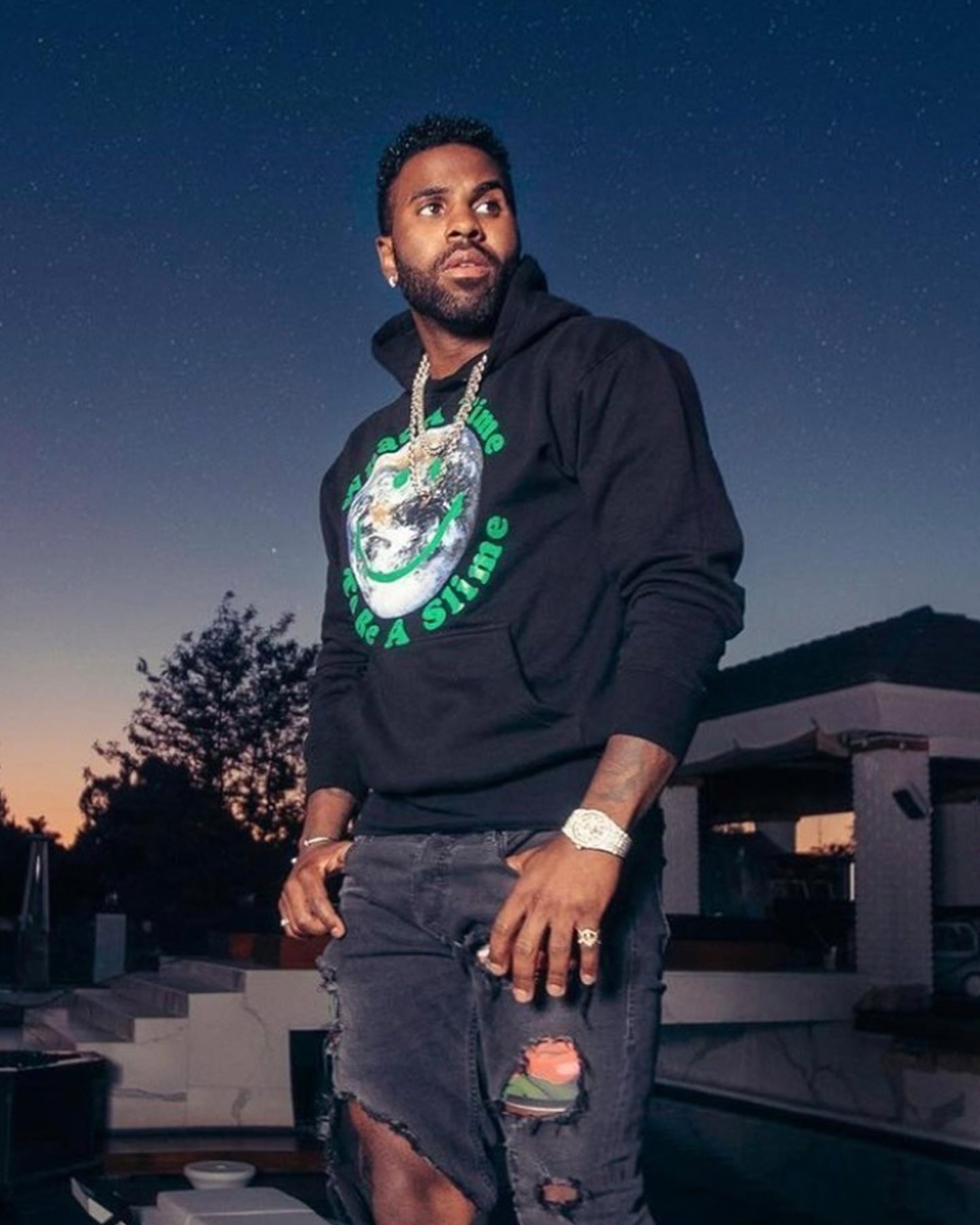 {product_title} - {shop_name}