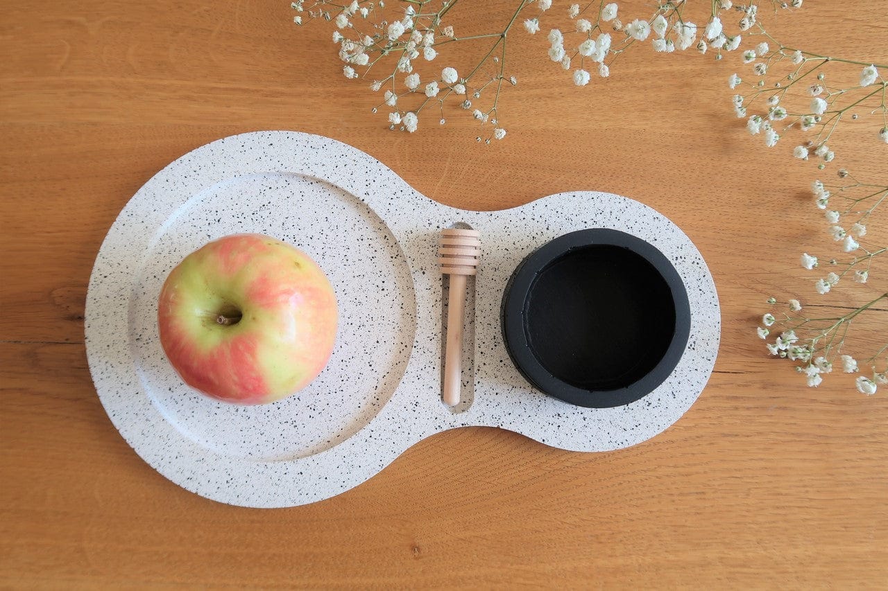 Handmade Apple and Honey Dish - Black、mySite、topwebapps