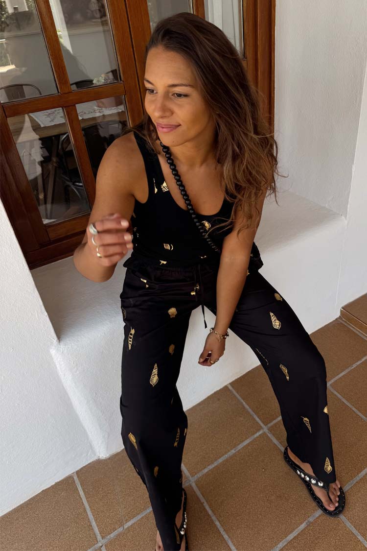 Black Shell Elissa Trousers、mySite、solidvoid