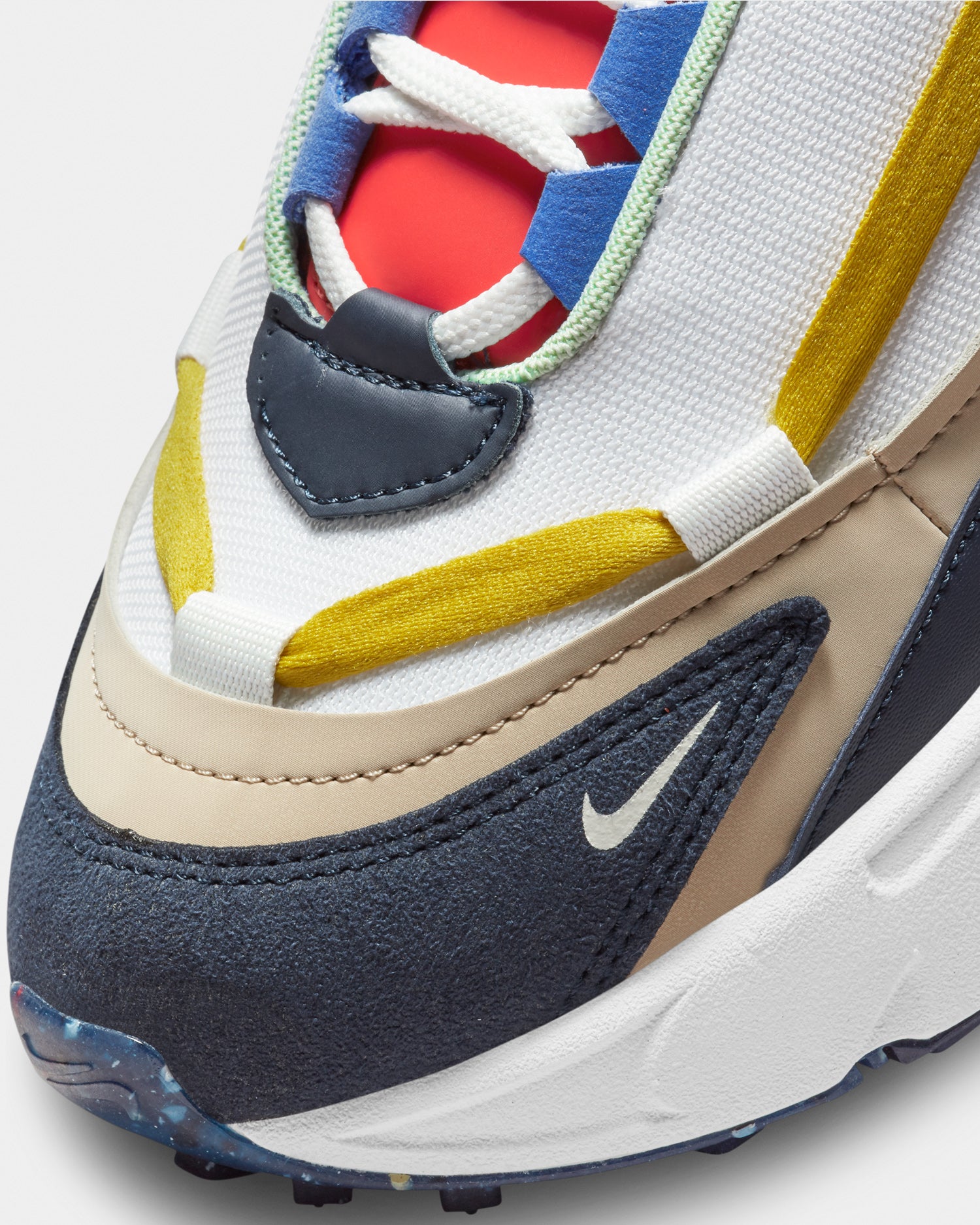 Nike Women's Air Max Furyosa Rattan/Summit White、mySite、zt4zffjzw