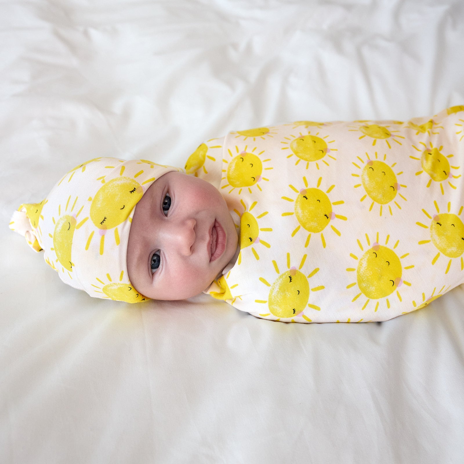 Sunshine Swaddle & Hat Set、mySite、g9winljtr