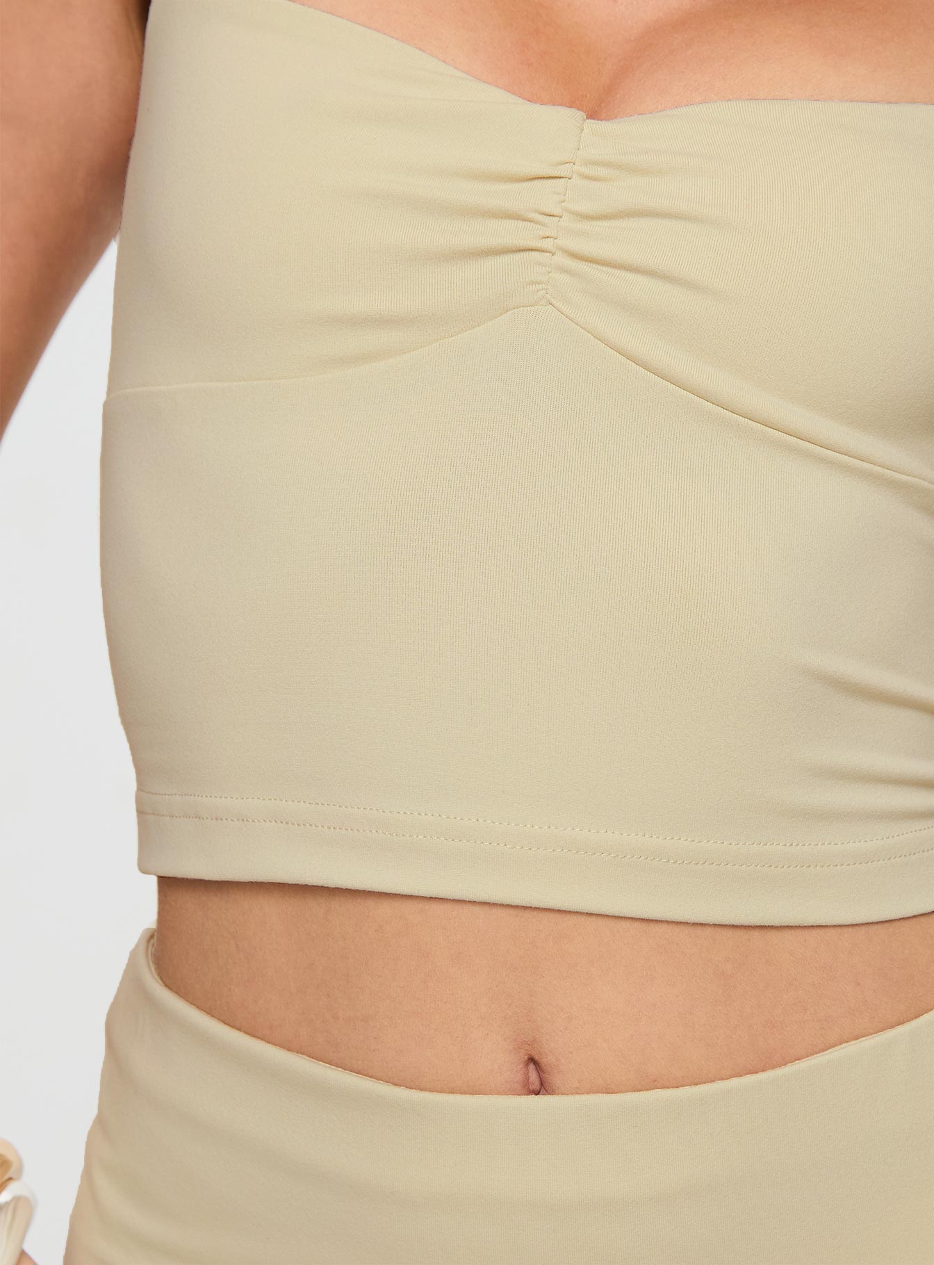 Rosalynda Set Ecru、mySite、solidvoid