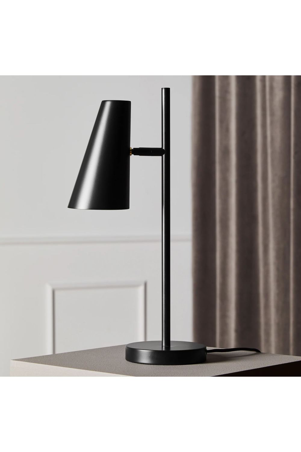 Conical Modern Table Lamp | WOUD Cono、mySite、neckold