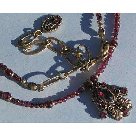 Michal Golan Garnet Hamsa Necklace、mySite、topwebapps