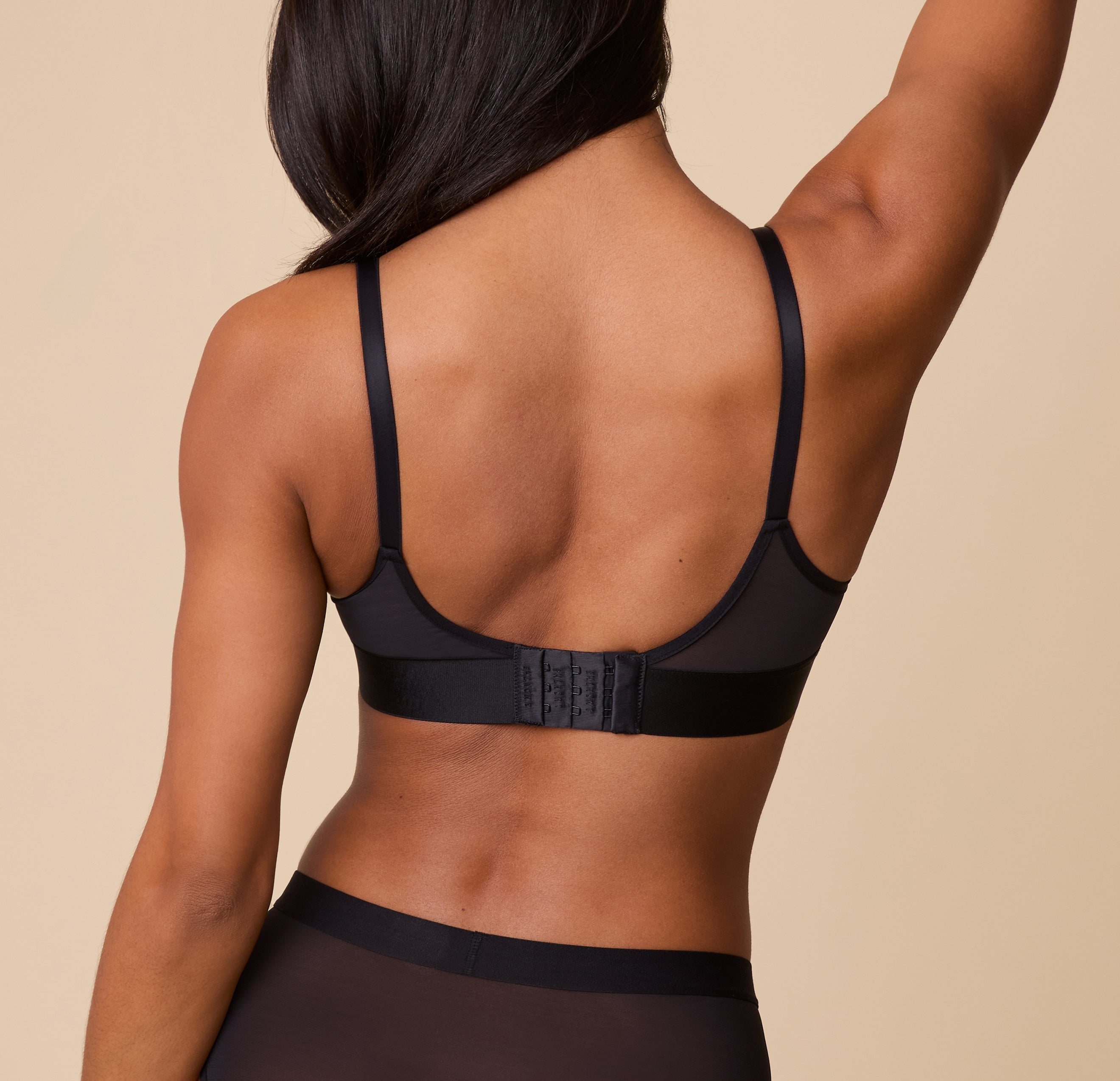 ComfortMesh™ Plunge Bra - Black、mySite、bengalsvssteelers