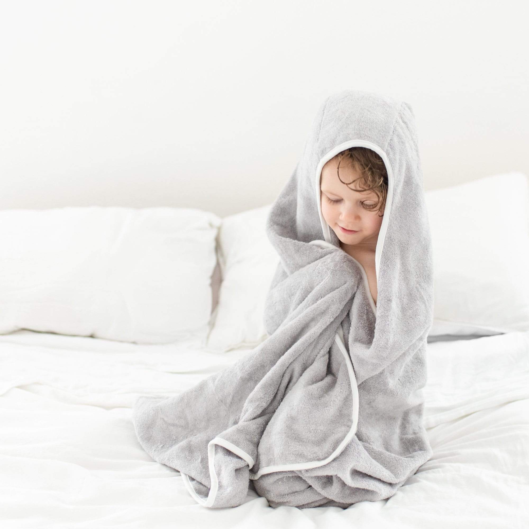  Toddler Hooded Bath Towel in Storm with Cloud Trim、mySite、layawaytickets
