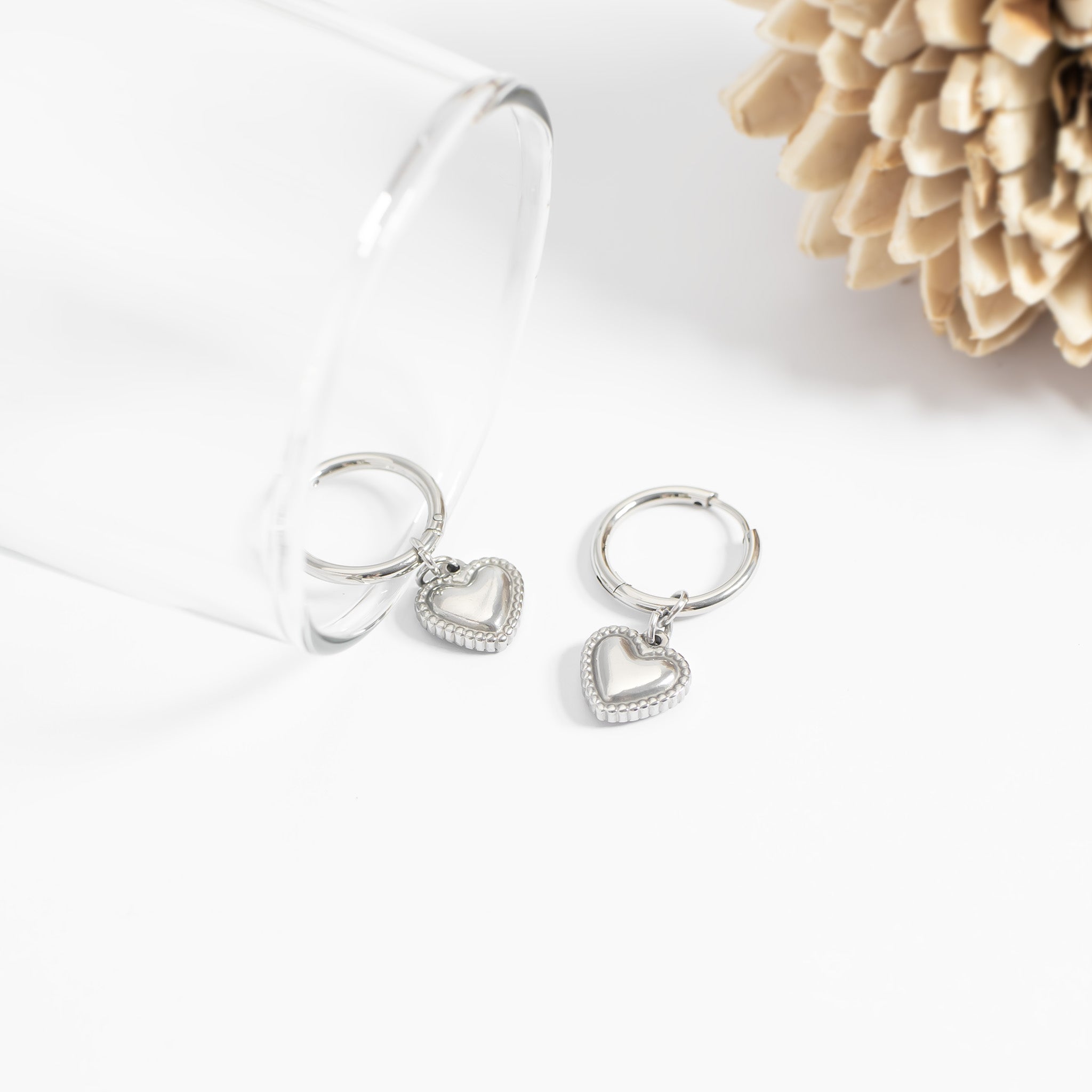 18K Gold PVD Stainless Steel Heart Pendant Hoop Earrings / ERJ0042、mySite、dreamappss