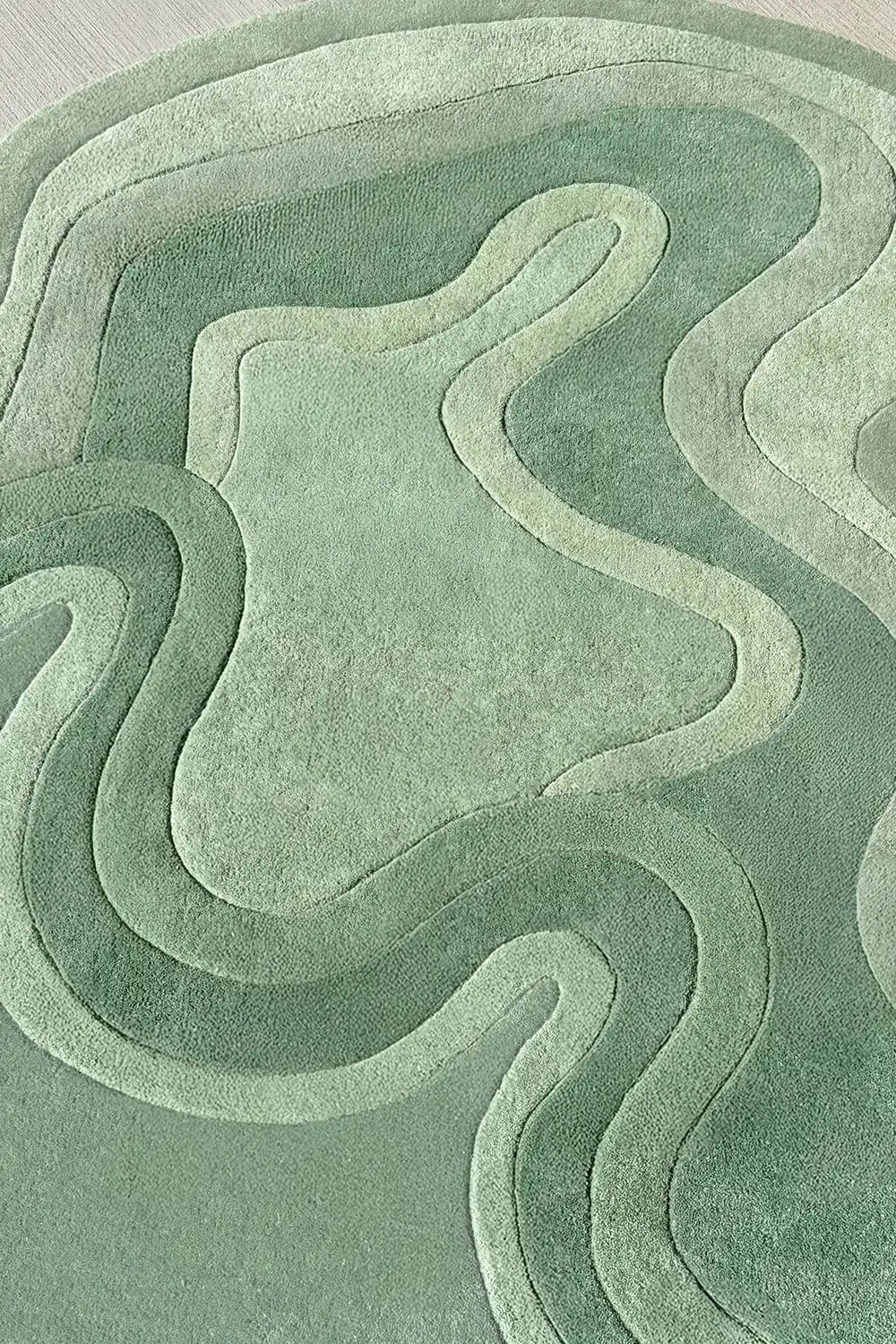 Rolling Tides Organic Shaped Hand Tufted Wool Rug、mySite、gigharbornorthrealestate