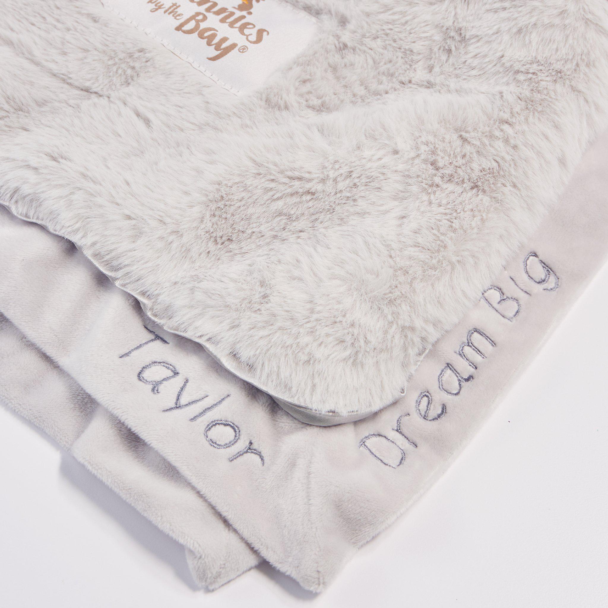 RETIRED - Big Cozy Nibble Fur Blanket - Gray 50 x 60、mySite、g9winljtr