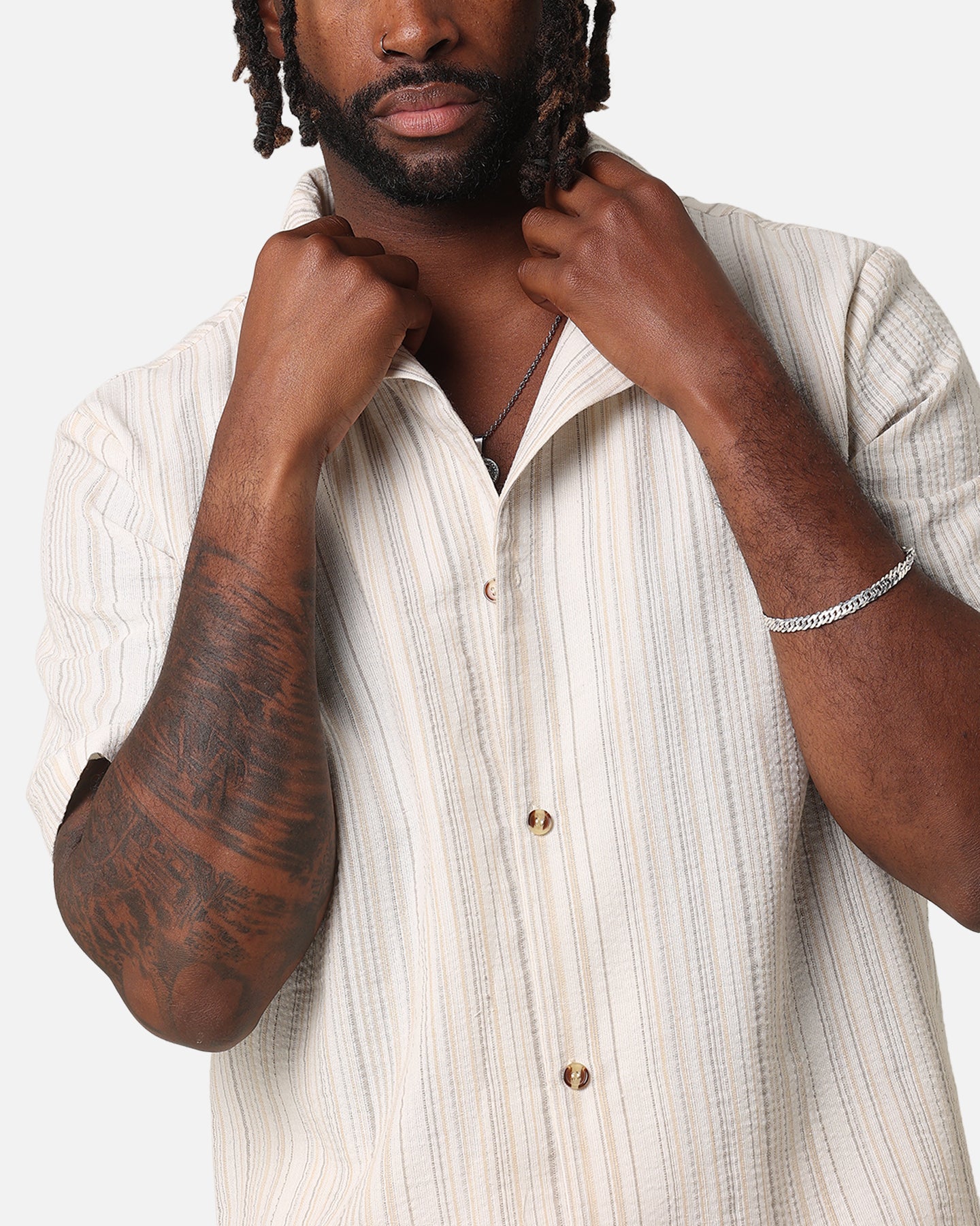 {product_title} - {shop_name}