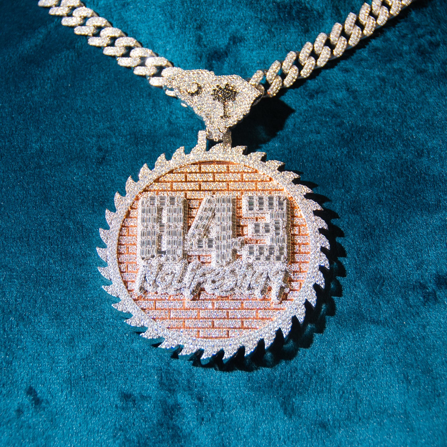 843 Custom Moissanite Circle Pendant 14K Gold、mySite、hinf8tx79