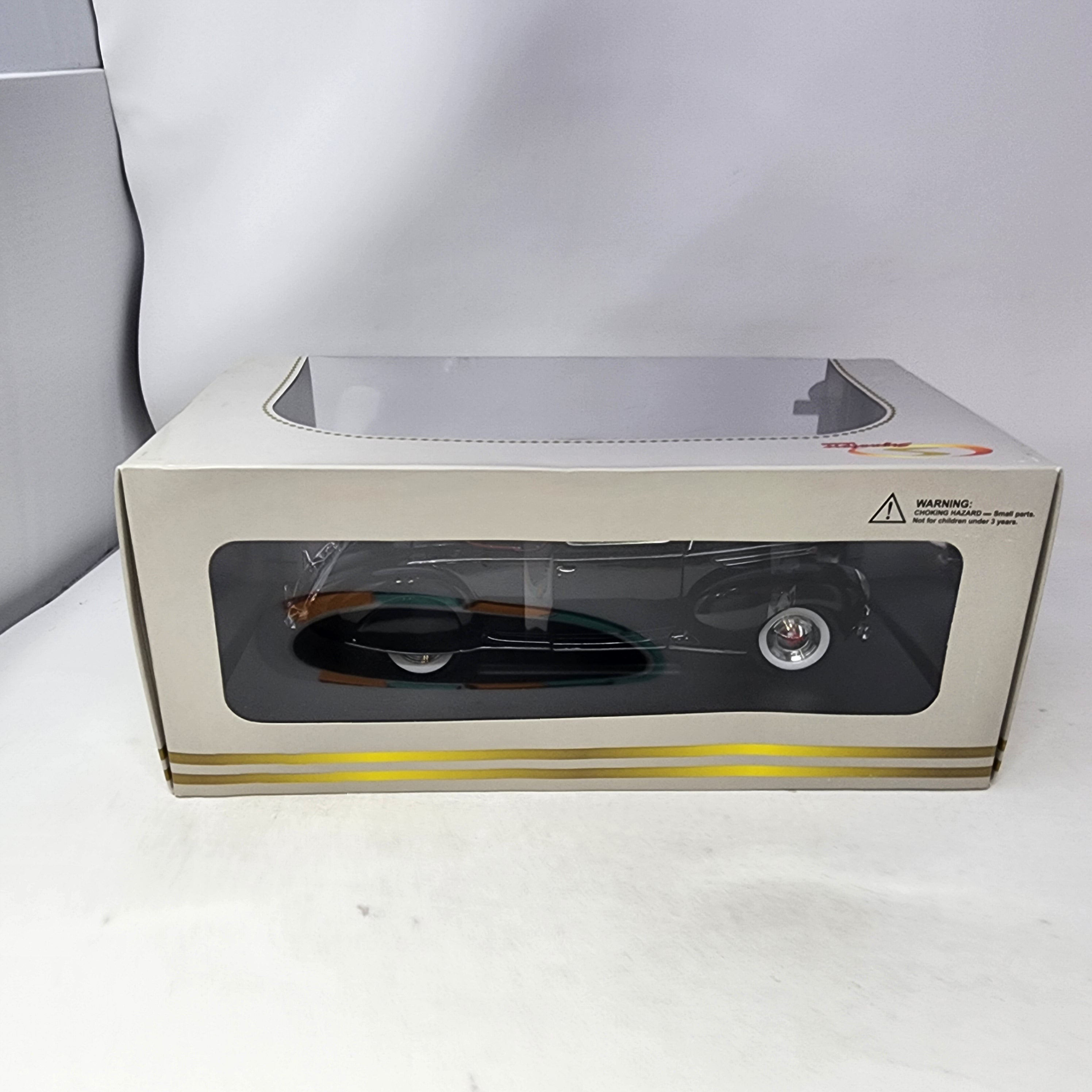 1939 Lincoln Zephyr * Signature Models 1/18 Scale、mySite、hgirdovlk