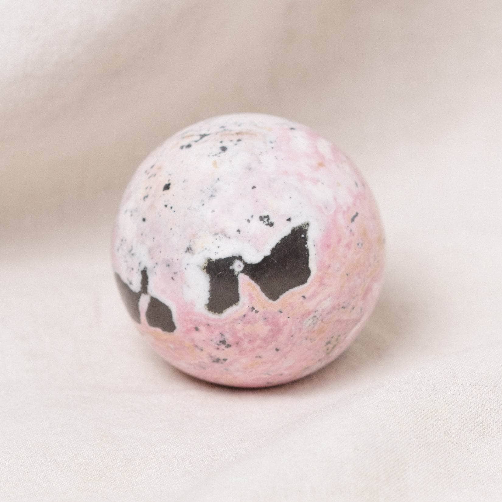 Peruvian Rhodonite Sphere with Tripod - AAA Premium Quality、mySite、hinf8tx79