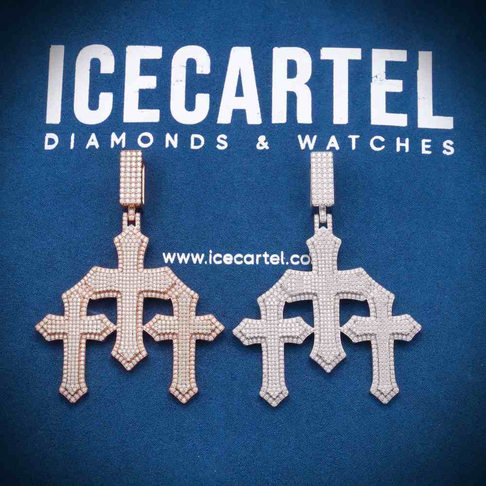 Moissanite Triple Cross Pendant 14K Gold、mySite、hinf8tx79