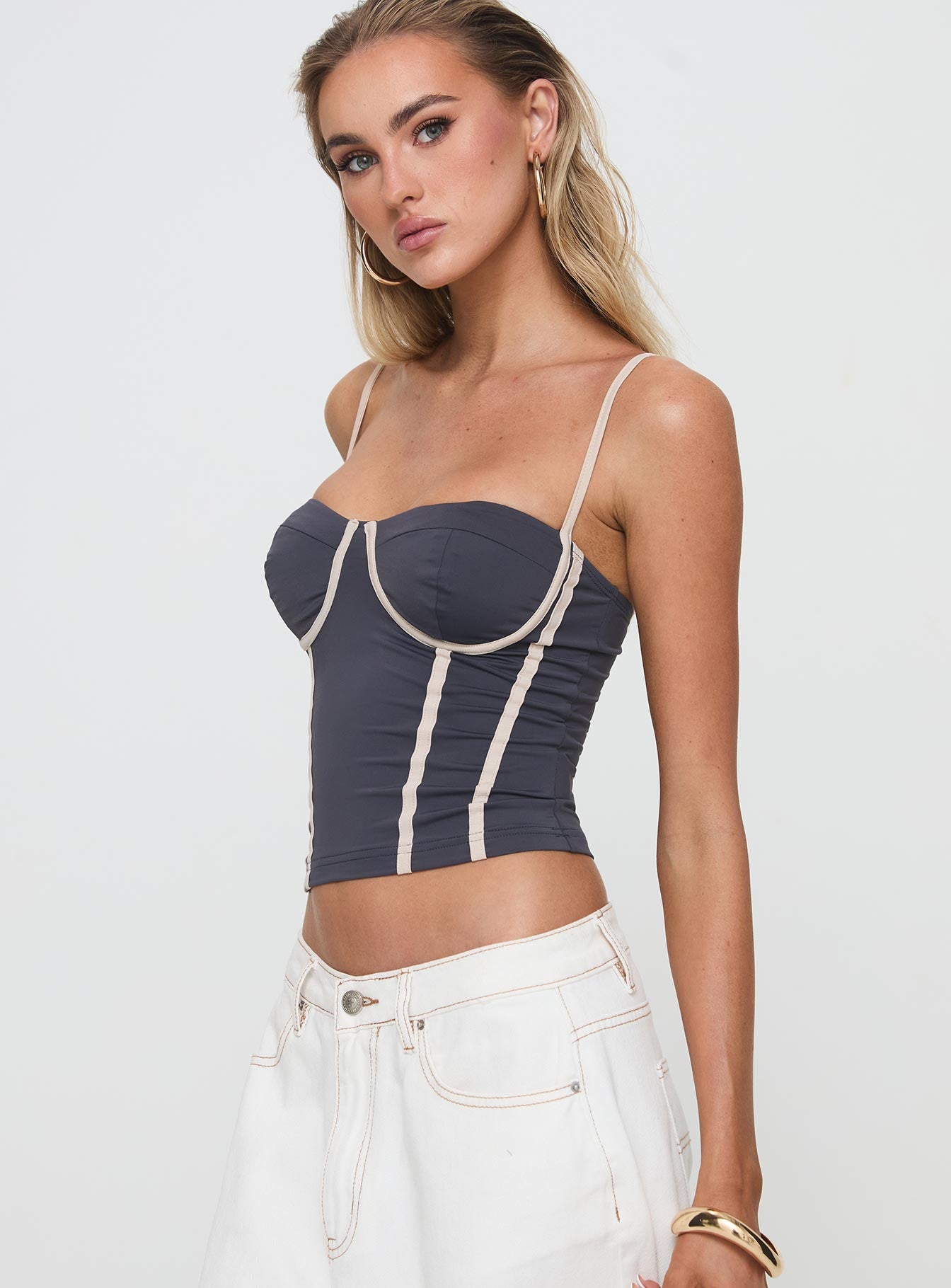 Tehlie Top Slate、mySite、solidvoid