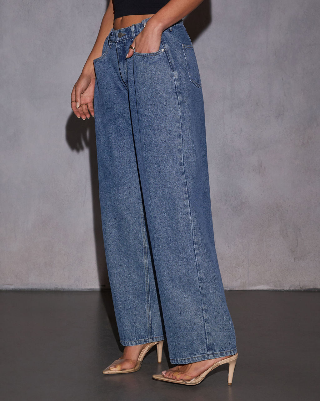 {product_title} - {shop_name}